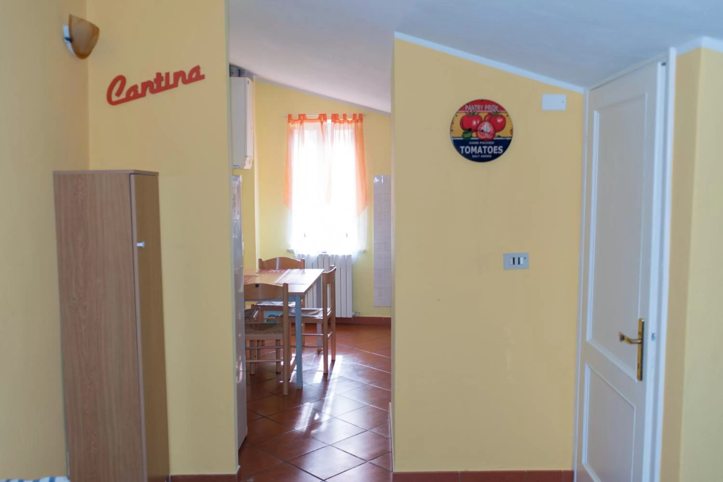 Kitchen or kitchenette in Al Cardinale Rooms & Studios