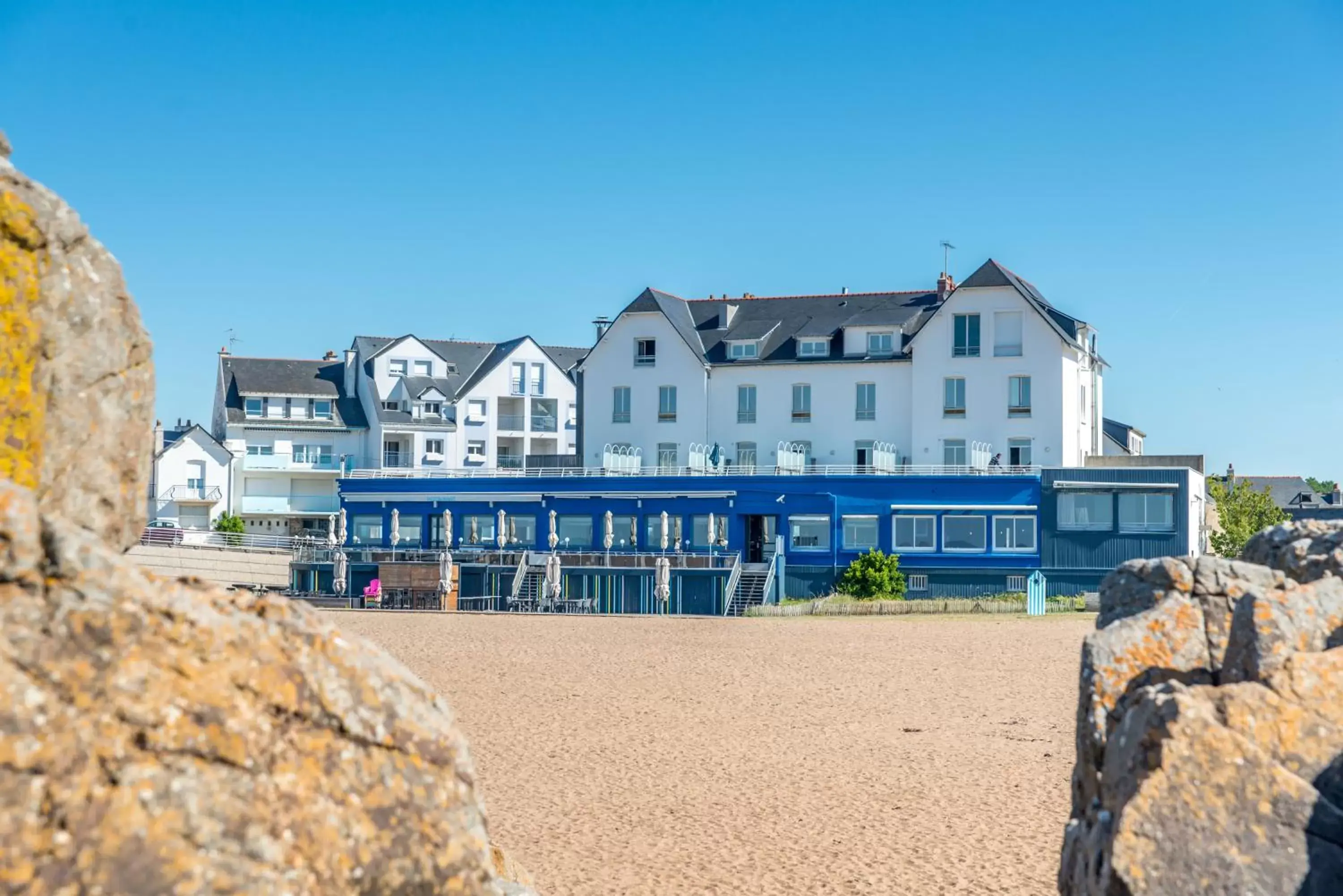 Property Building in Best Western Hotel De La Plage Saint Marc sur Mer