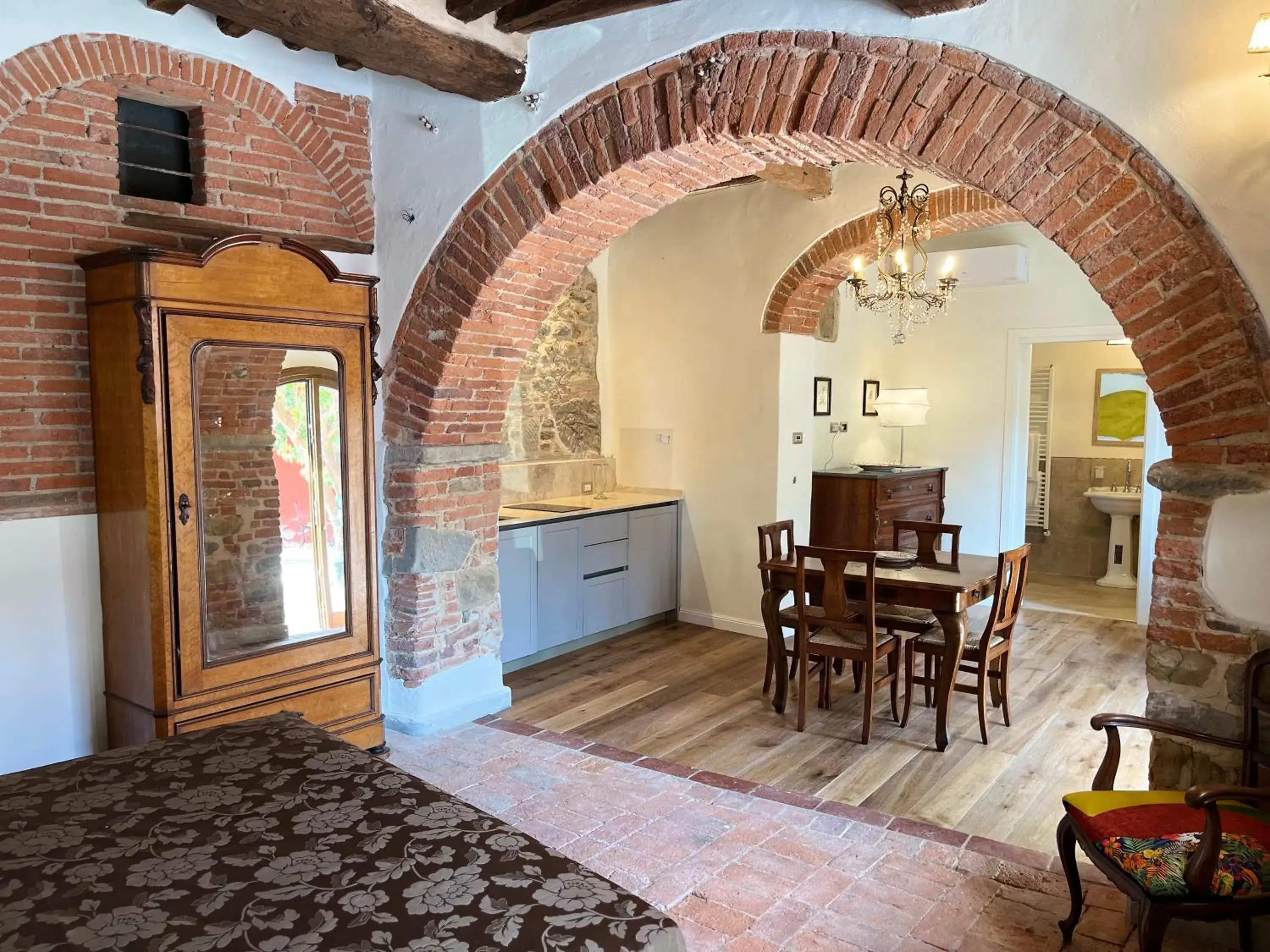 Bedroom in Hotel Villa Sermolli