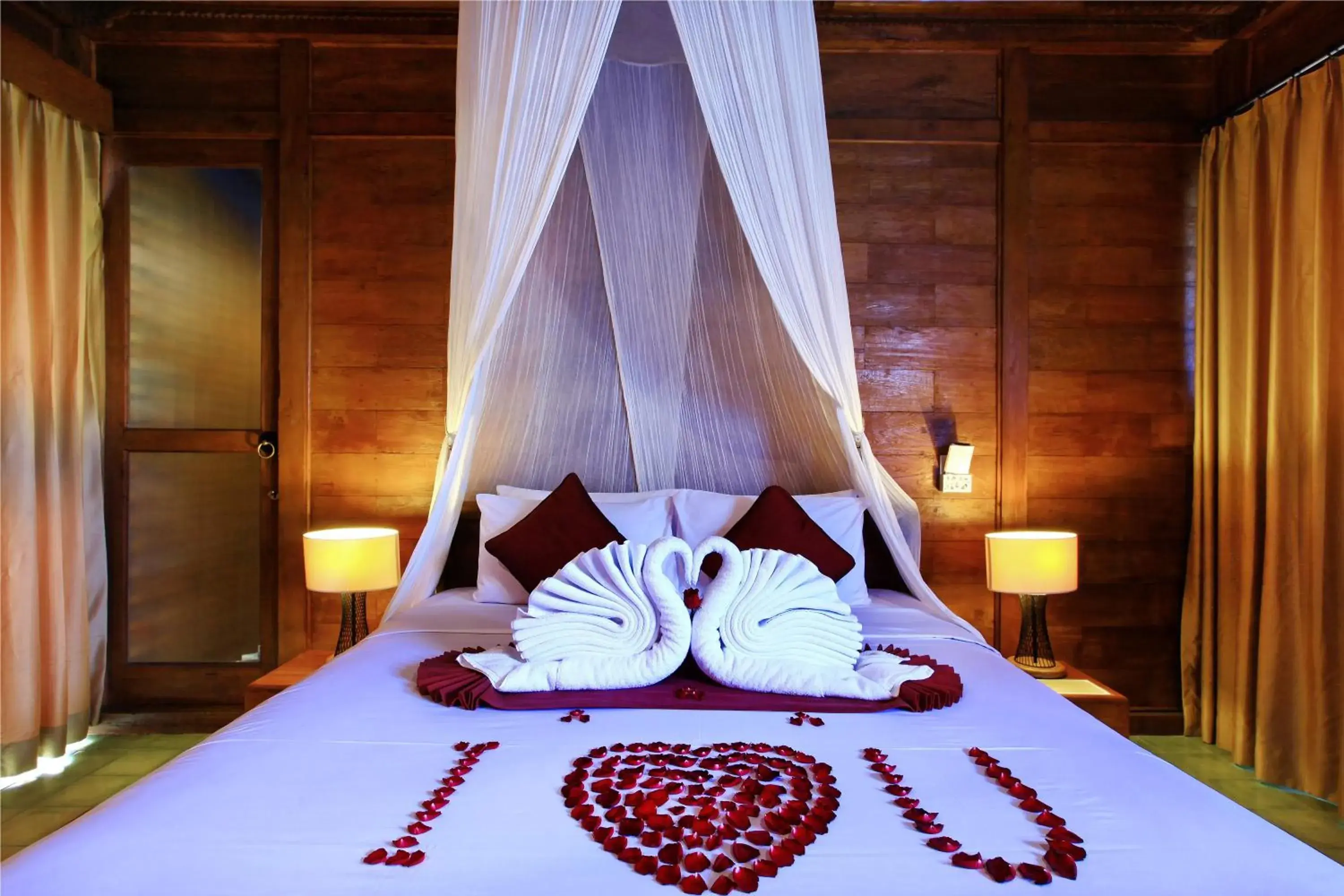 Bed in Ubud Heaven Penestanan