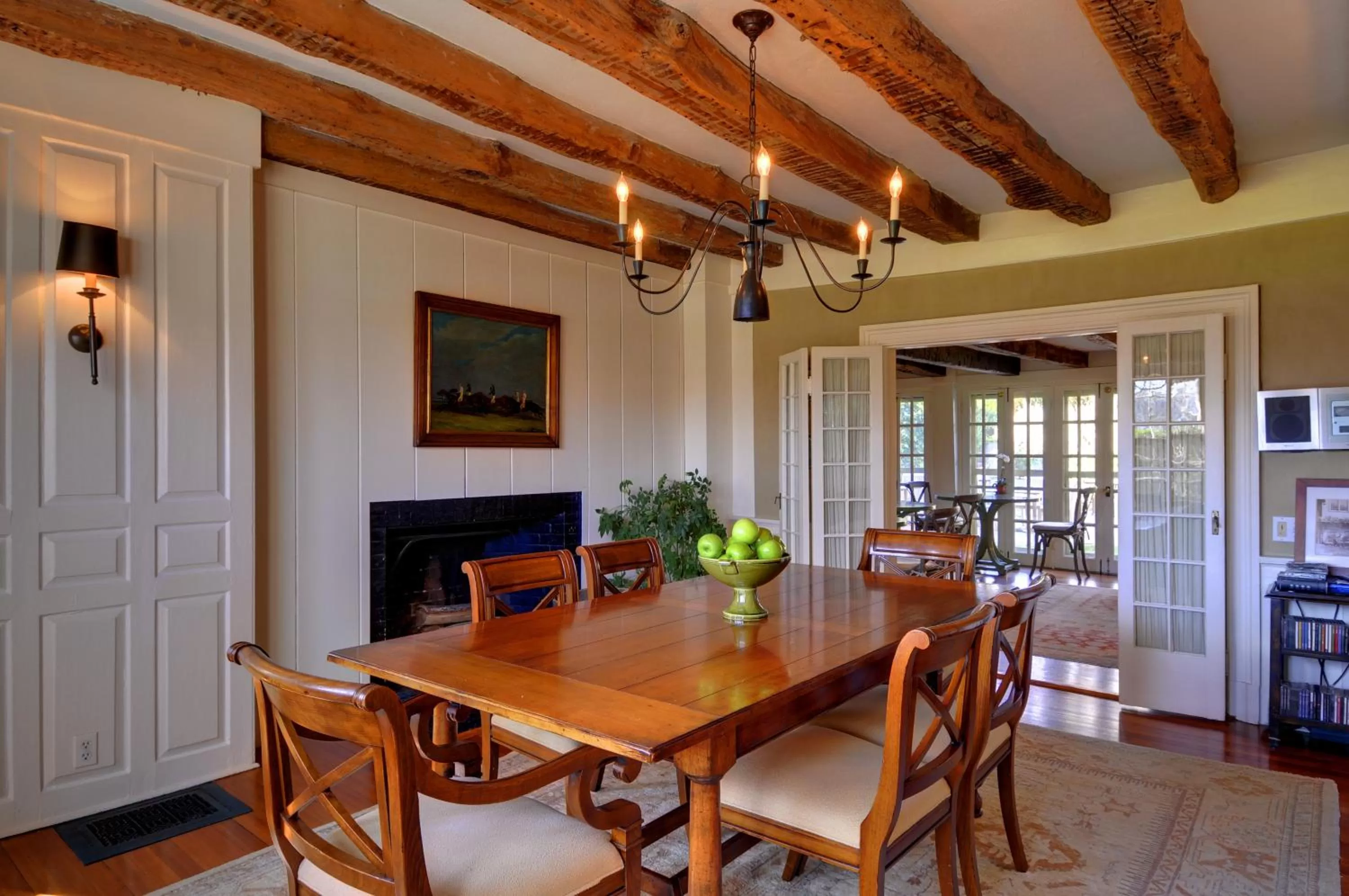 Area and facilities, Dining Area in The Baker House 1650