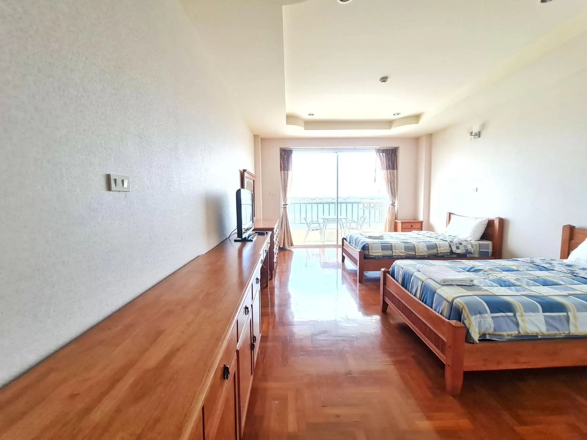 Photo of the whole room, Bed in โรงแรม ชาโตว์วิสต้า