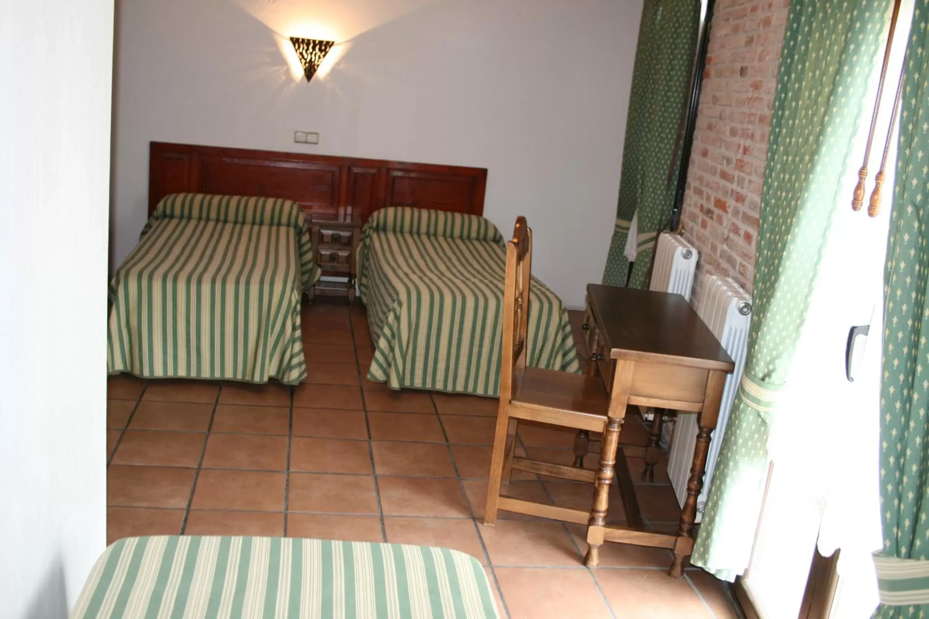 Photo of the whole room, Bed in Hotel Rural La Enoteca del Marques