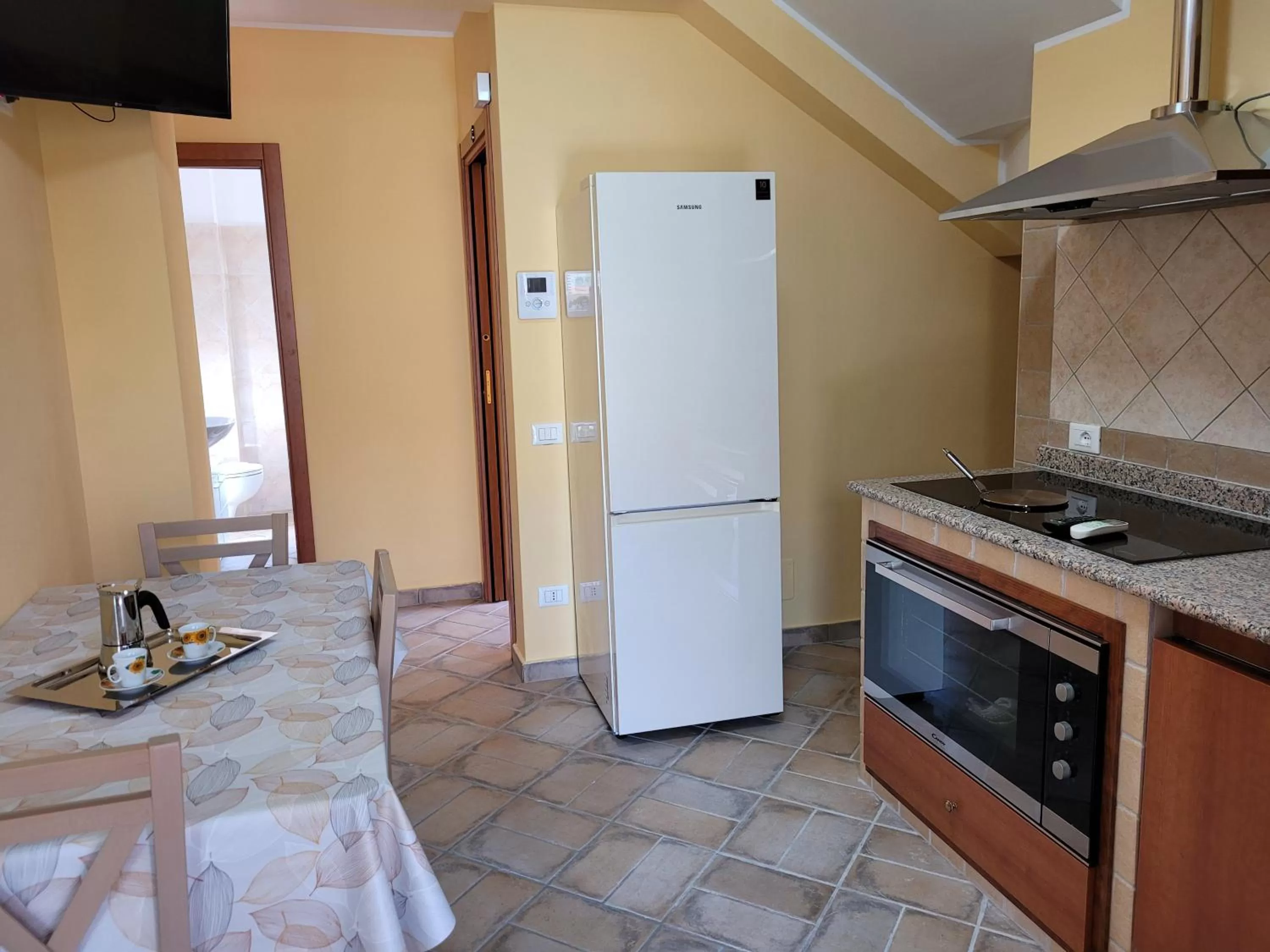 Alloggio turistico Magnifico Alessandro Valle Bernardo 04025 Lenola nei pressi di Fondi LT