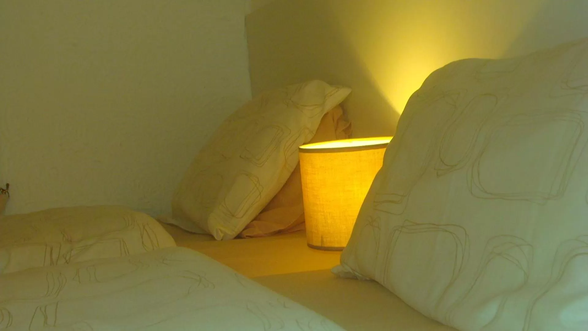 Decorative detail, Bed in Wilsons Hotel - Blackpool Tower View