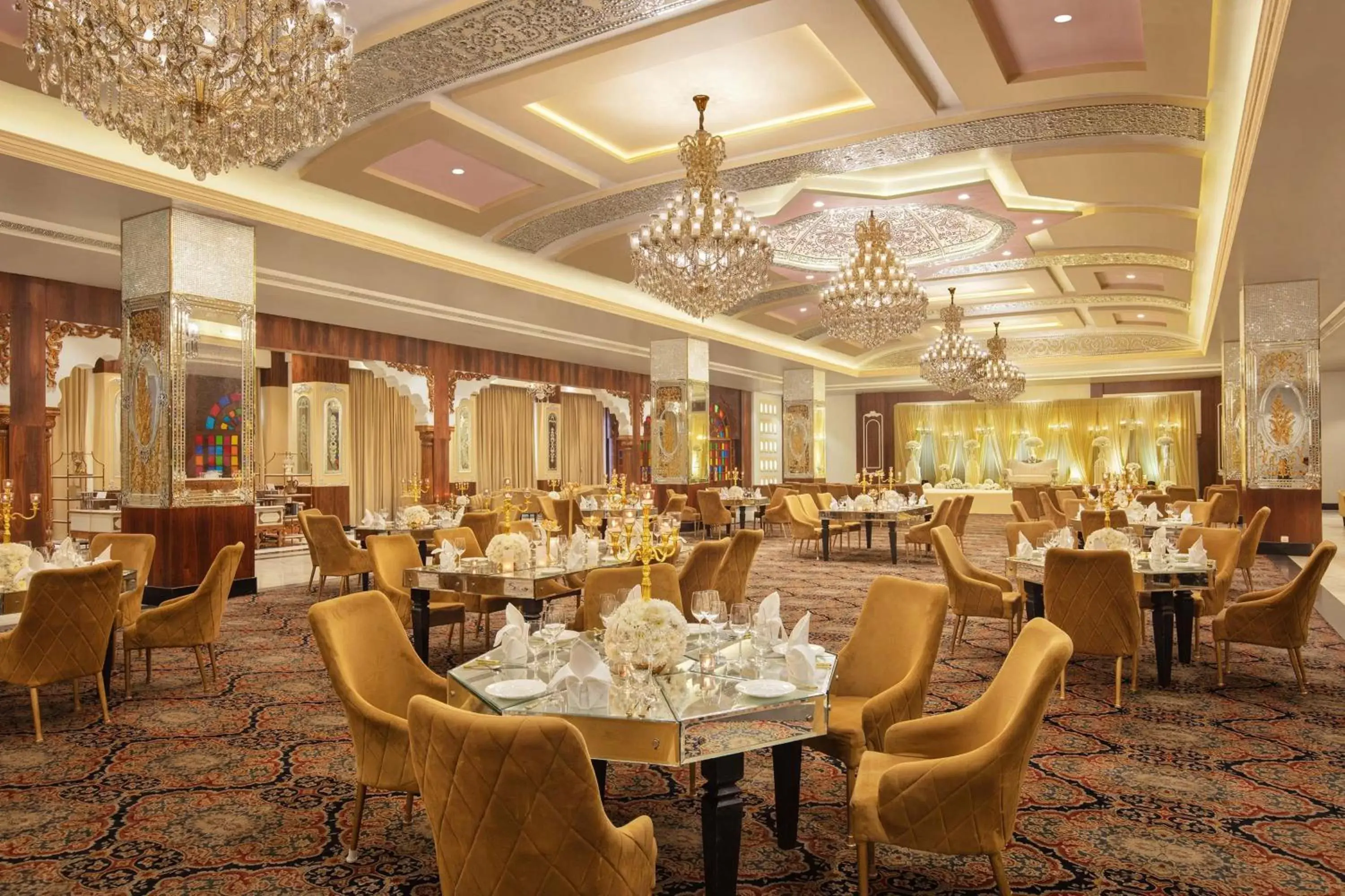 Banquet/Function facilities, Restaurant/Places to Eat in Noormahal Palace Hotel