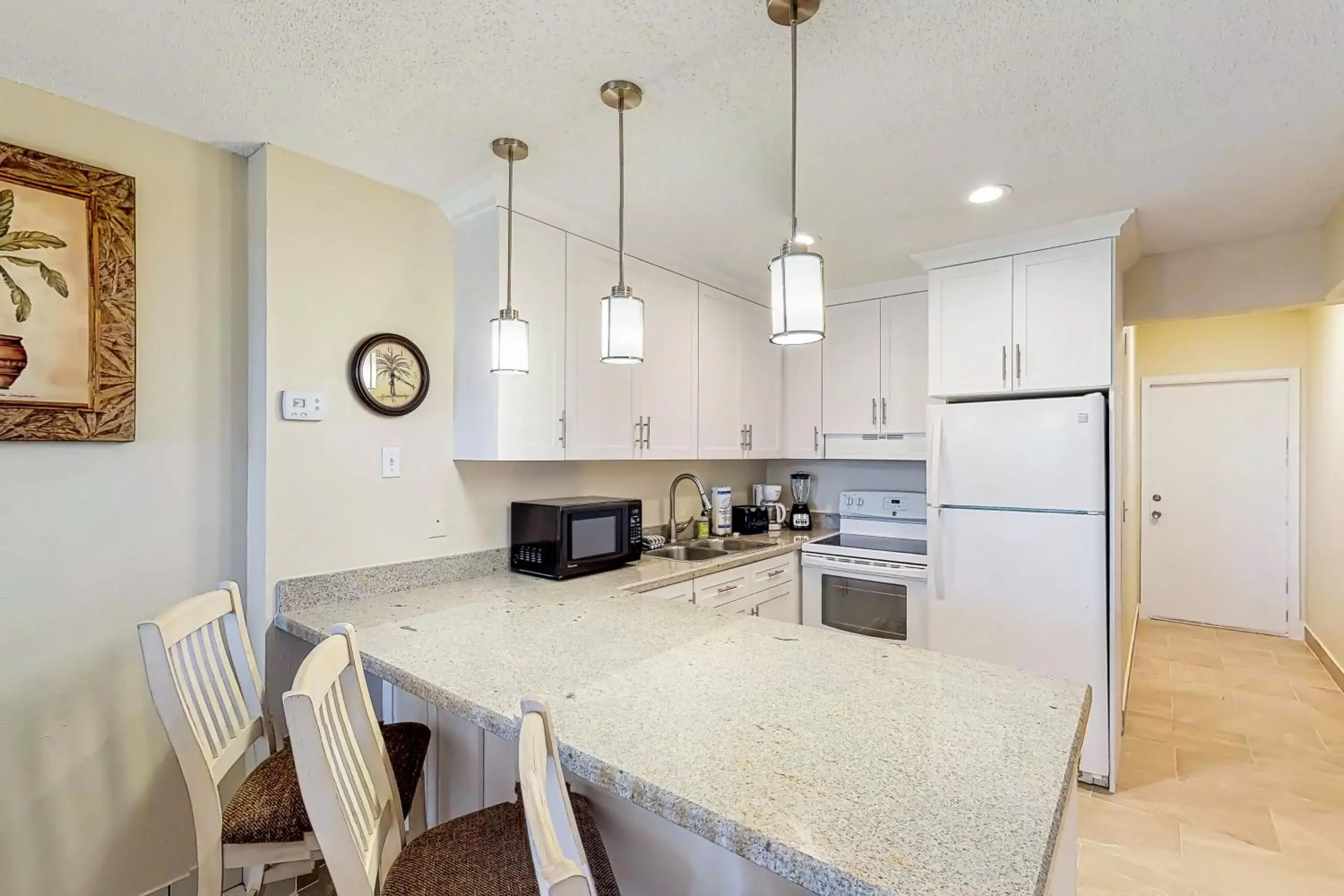 Kitchen/Kitchenette in Solare Garden Villa #773