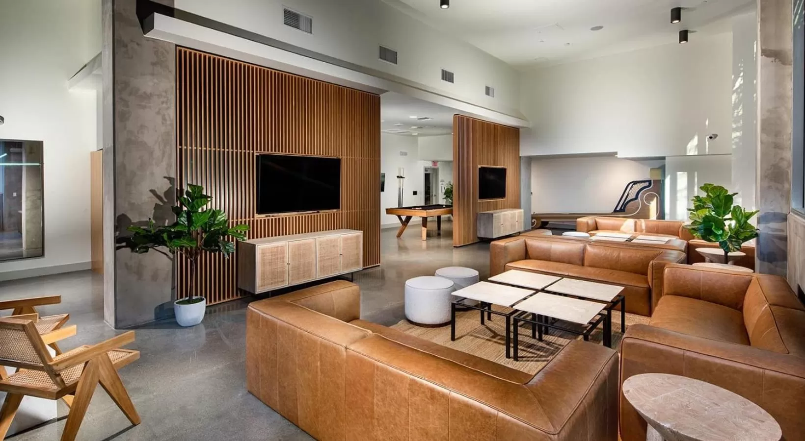 Communal lounge/ TV room in Modern Apartment Rentals