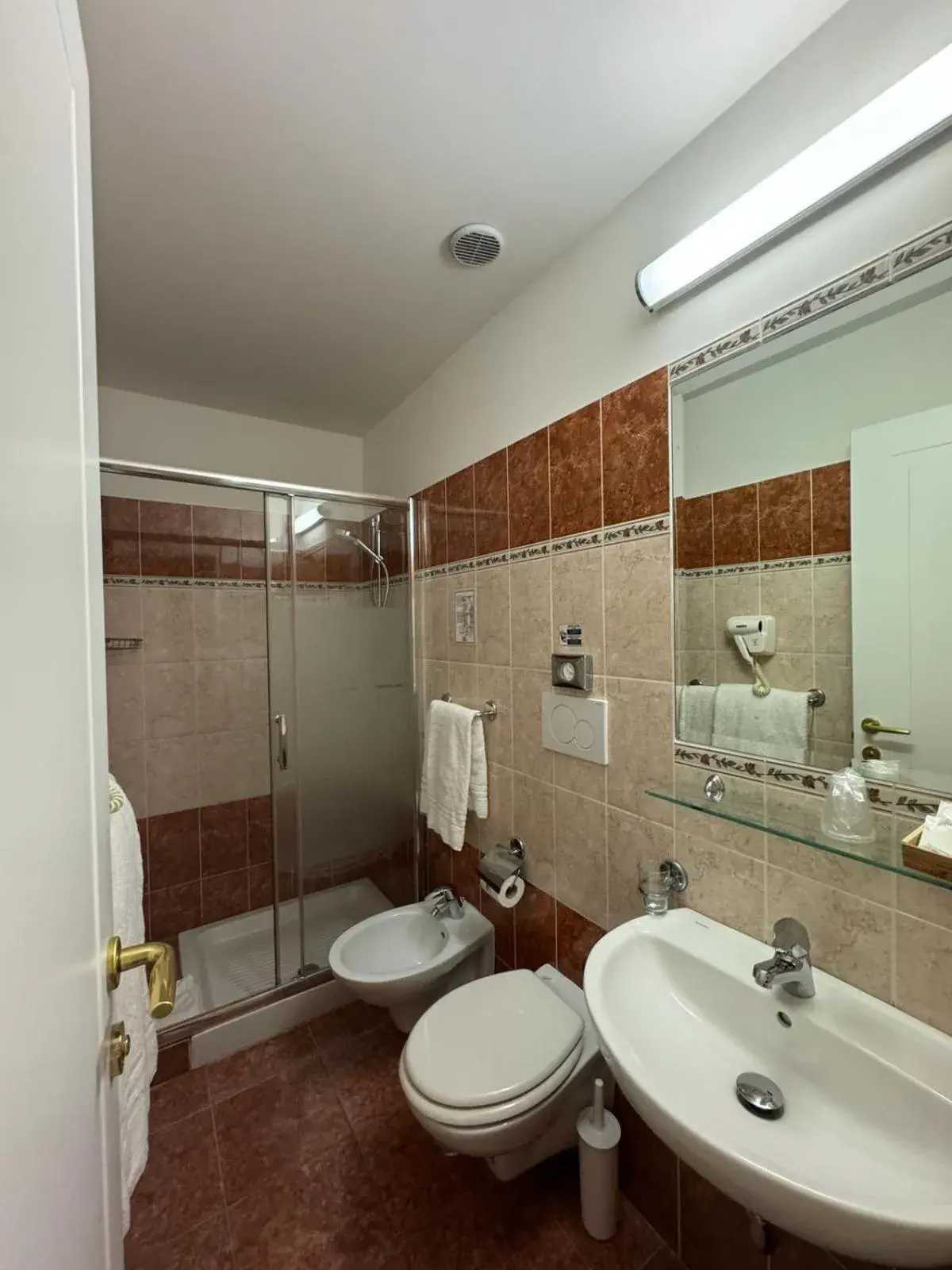 Bathroom in Hotel Romantica