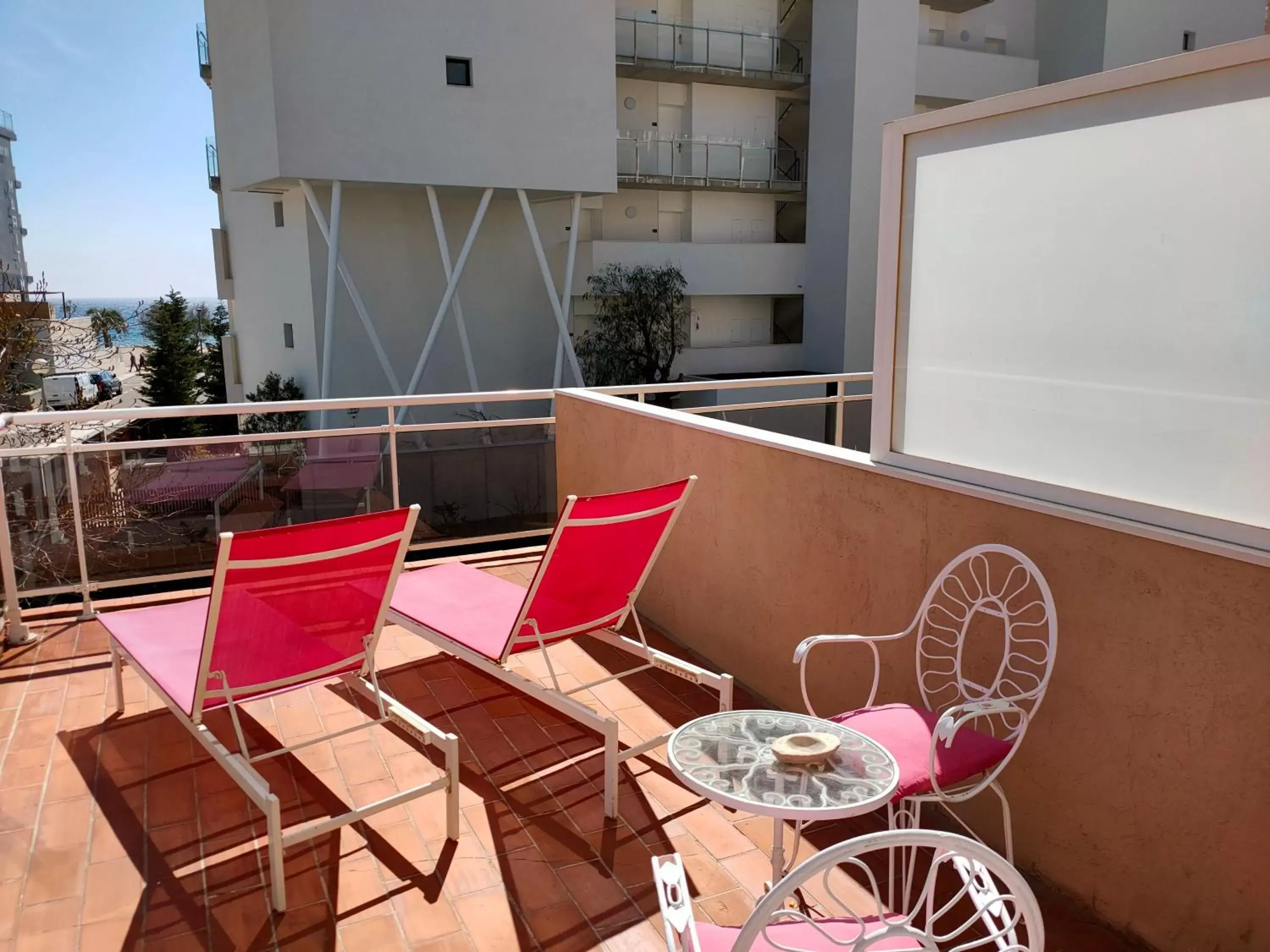 Balcony/Terrace in HOTEL & APARTAMENTS THALASSA Sport & Spa