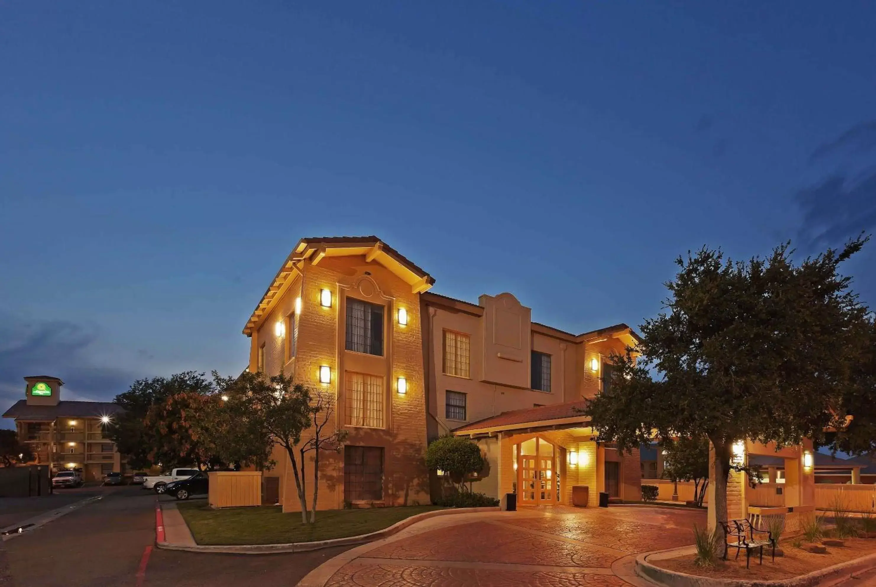 Property Building in La Quinta Inn by Wyndham Amarillo West Medical Center