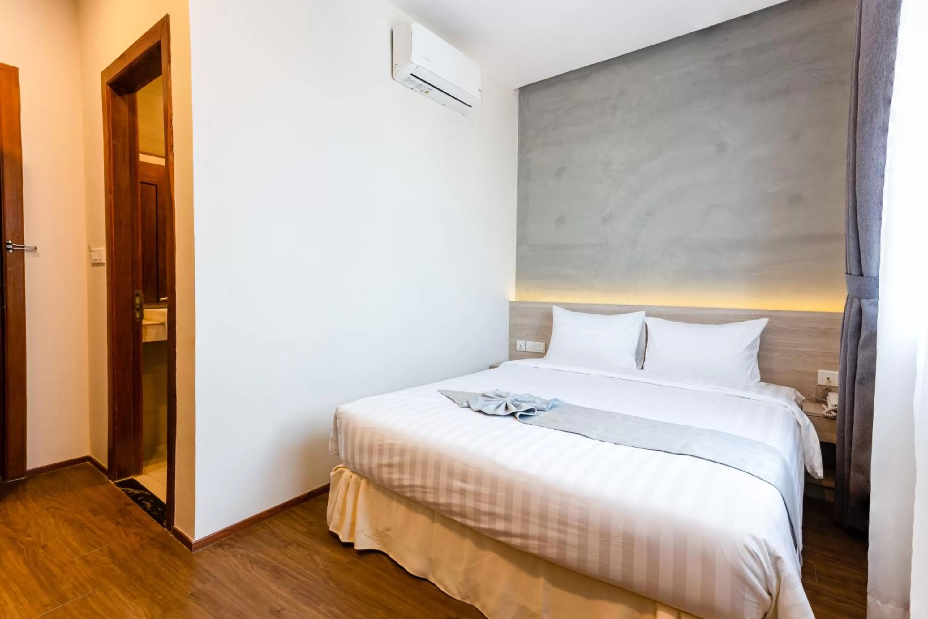 Deluxe Double Room - single occupancy in Joli Hotel