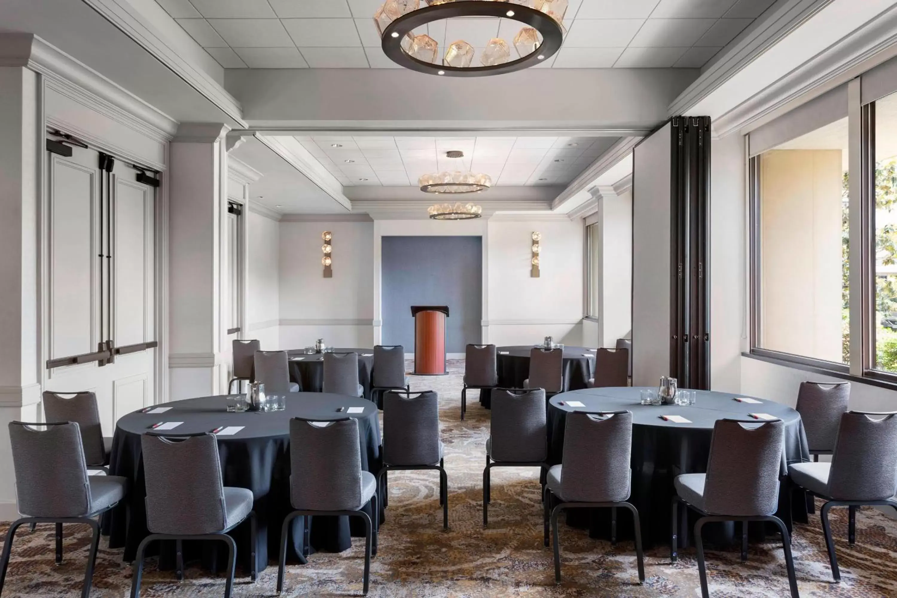 Meeting/conference room in Lexington Griffin Gate Marriott Golf Resort & Spa