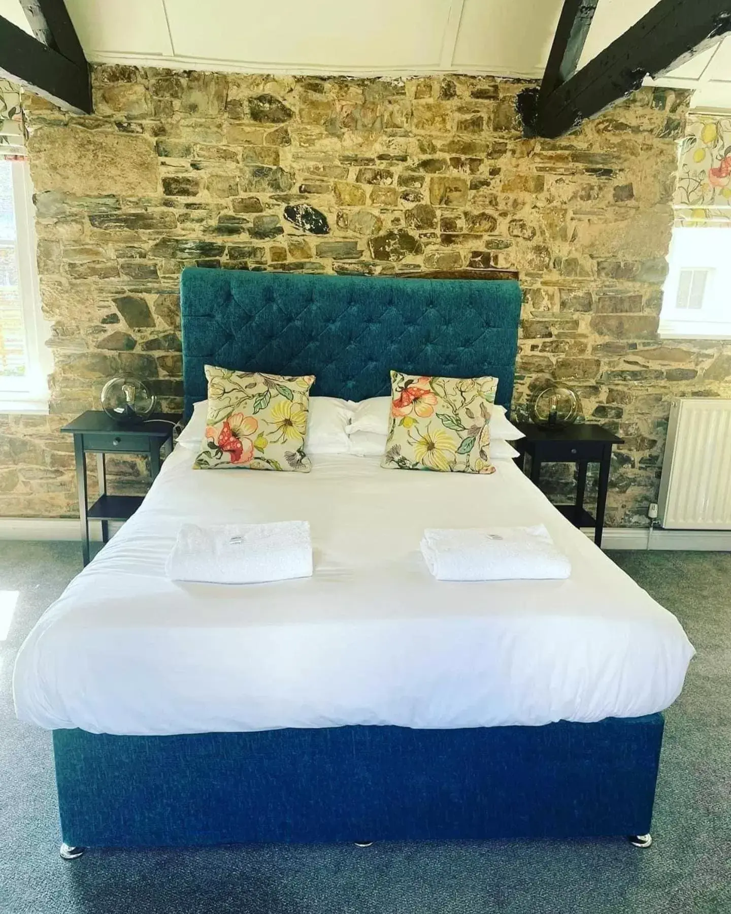 Deluxe Quadruple Room in The Fountain Inn & Riverside Restaurant