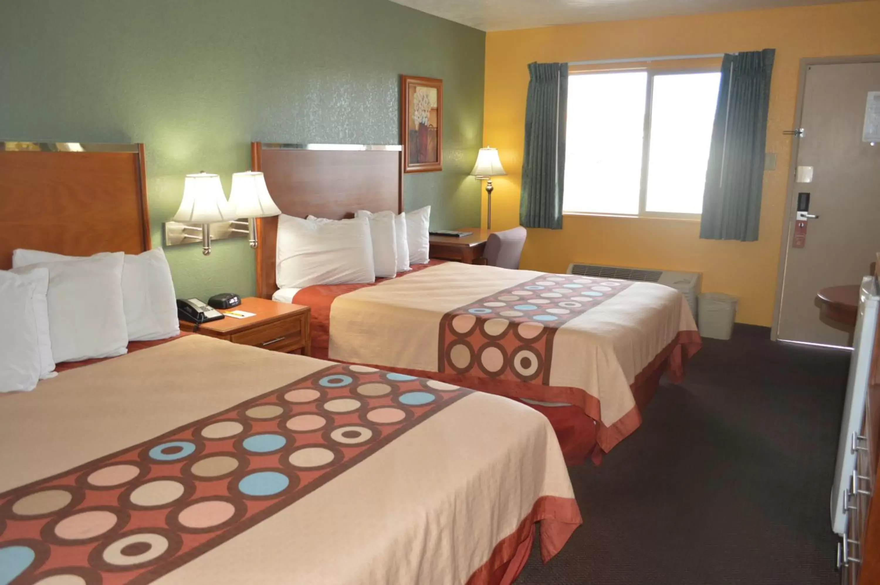 Deluxe Queen Suite with Three Queen Beds - Non-Smoking in Super 8 by Wyndham St. George UT