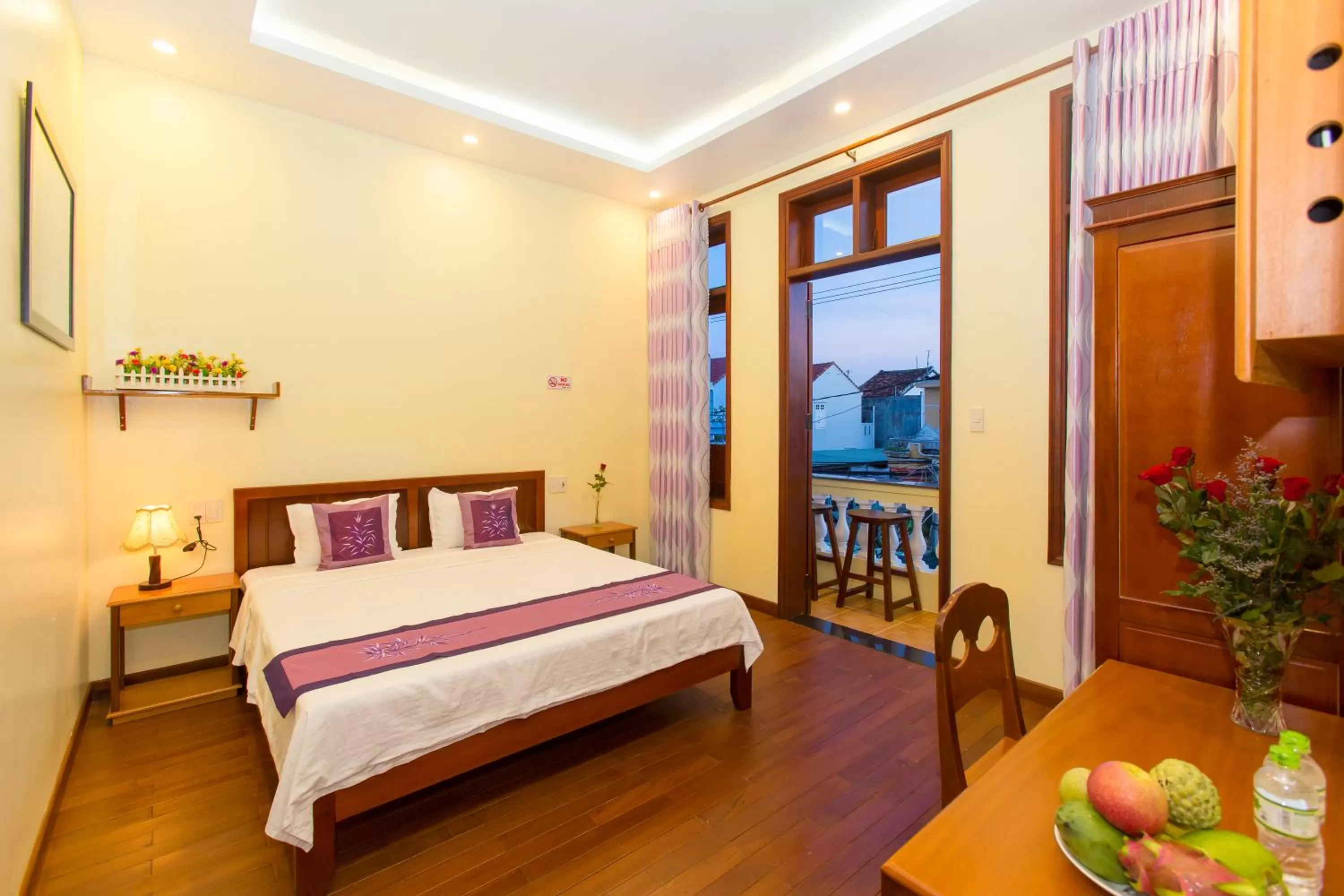 Decorative detail, Bed in Qua Cam Tim Homestay