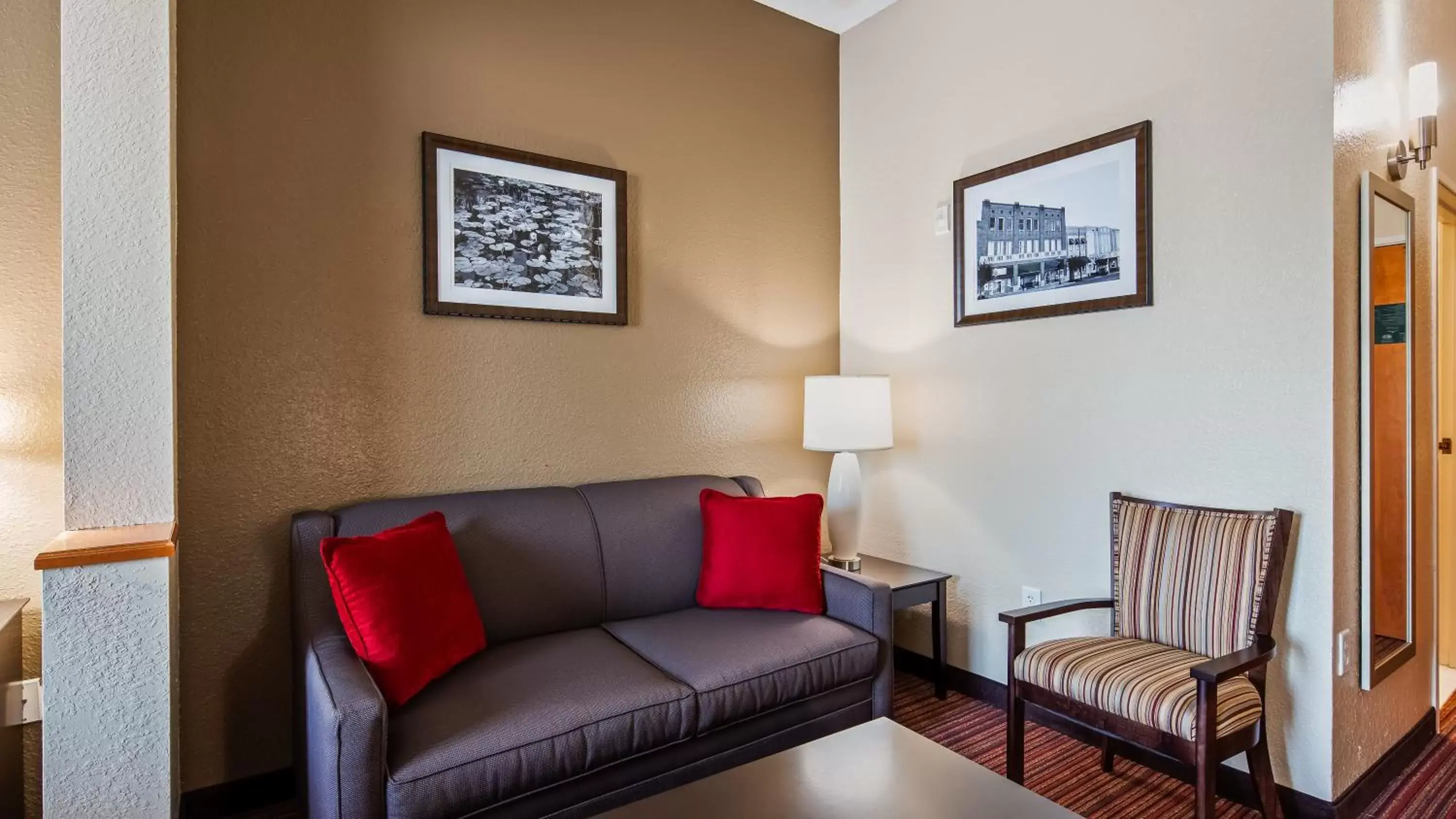 Other, Seating Area in Best Western Plus Bradbury Inn and Suites