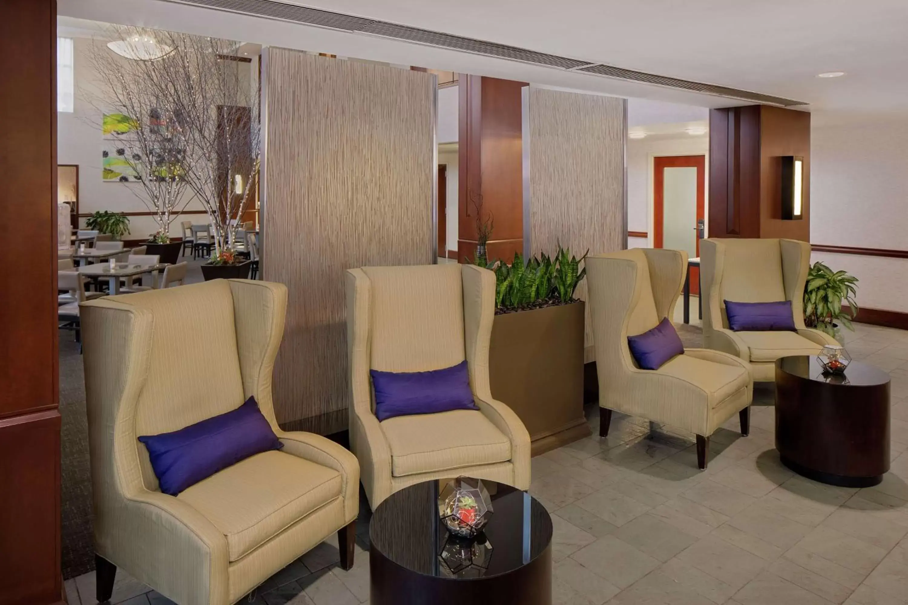 Lobby or reception in DoubleTree by Hilton Hotel Boston Bayside