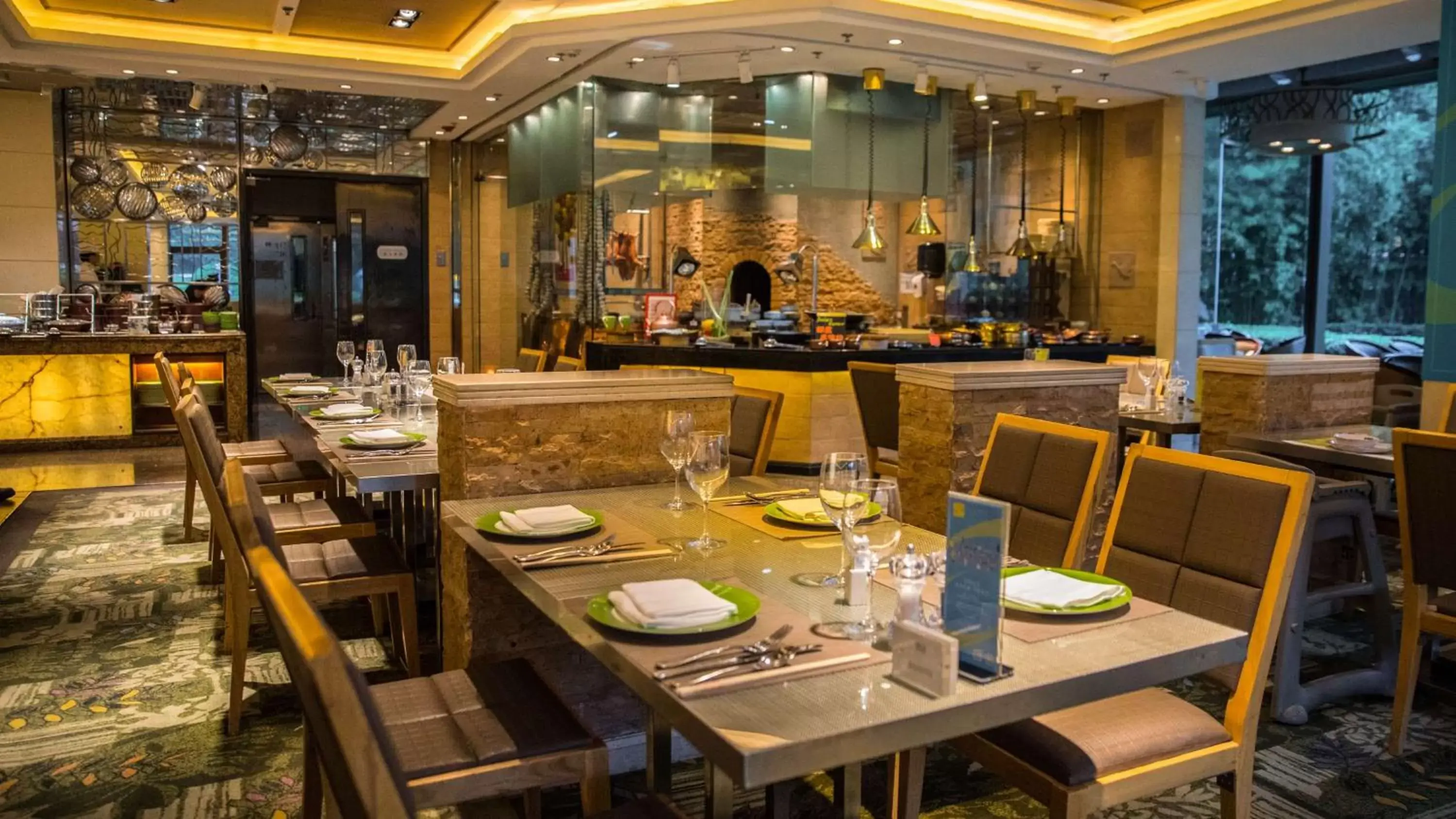 Restaurant/Places to Eat in Shangri-La Beijing