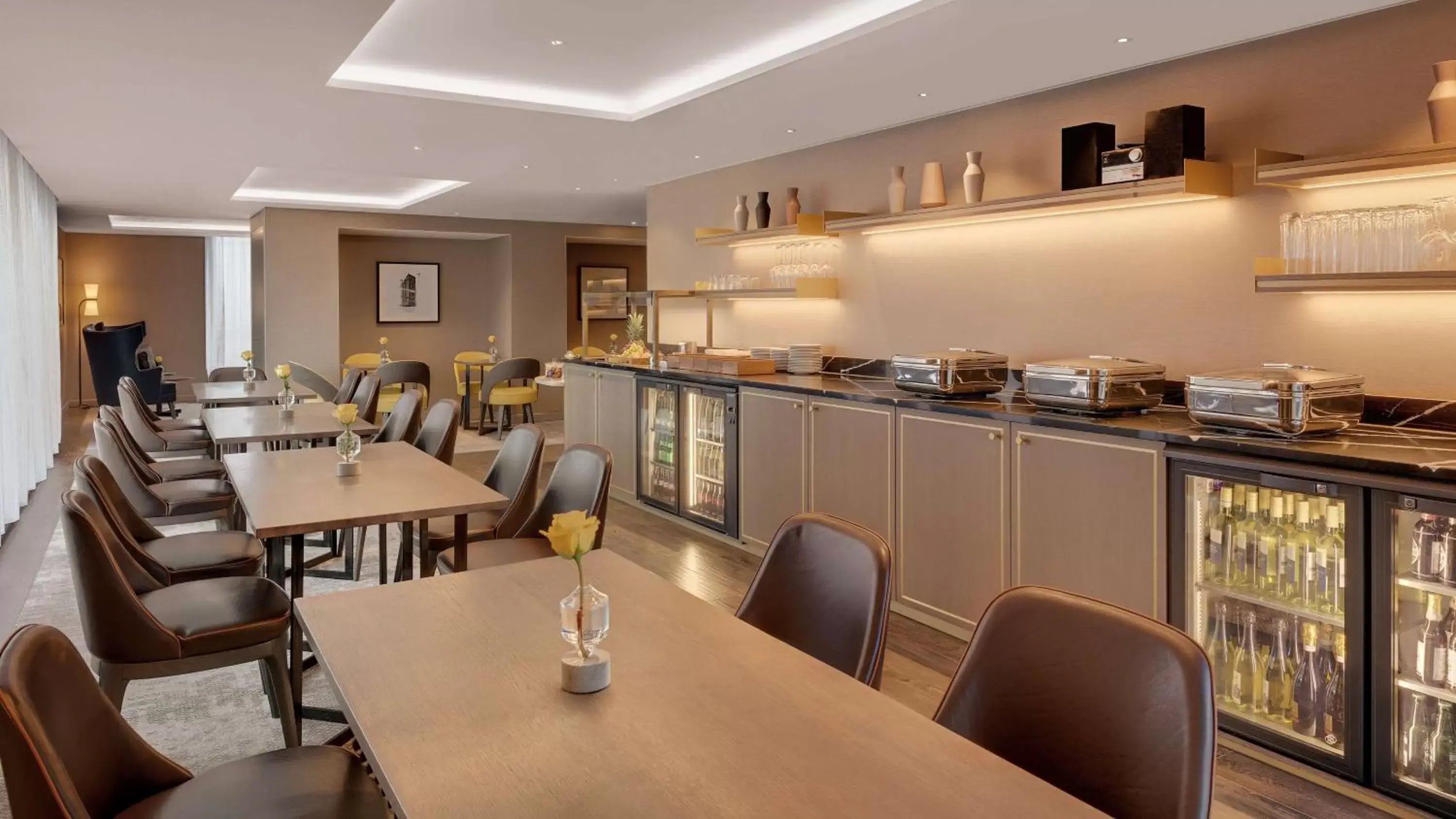 Property building in Hilton Munich City Property building in Hilton Munich City