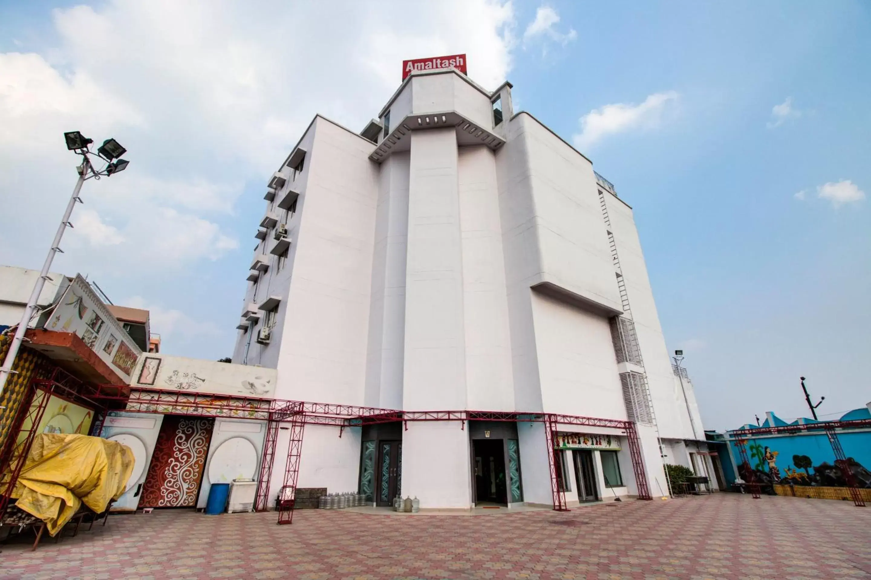 Facade/entrance, Property Building in FabHotel Amaltas