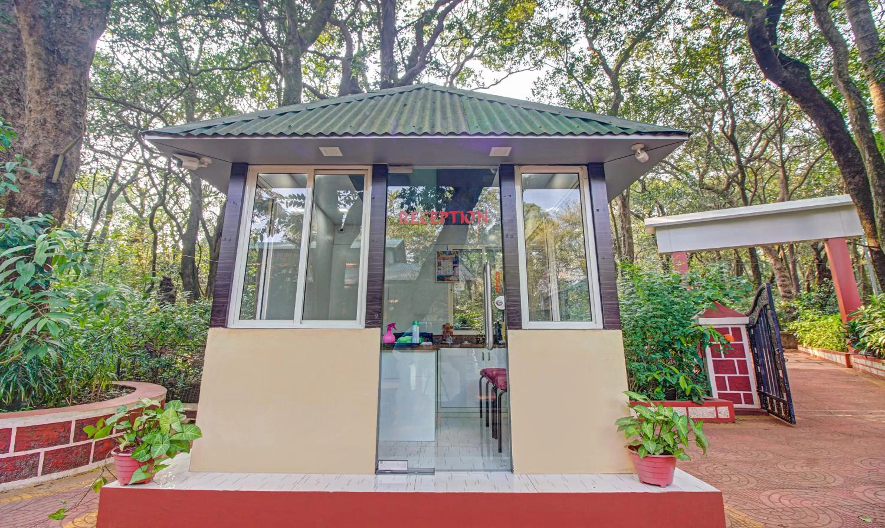 Treebo Trend Shalimar In The Forest Matheran