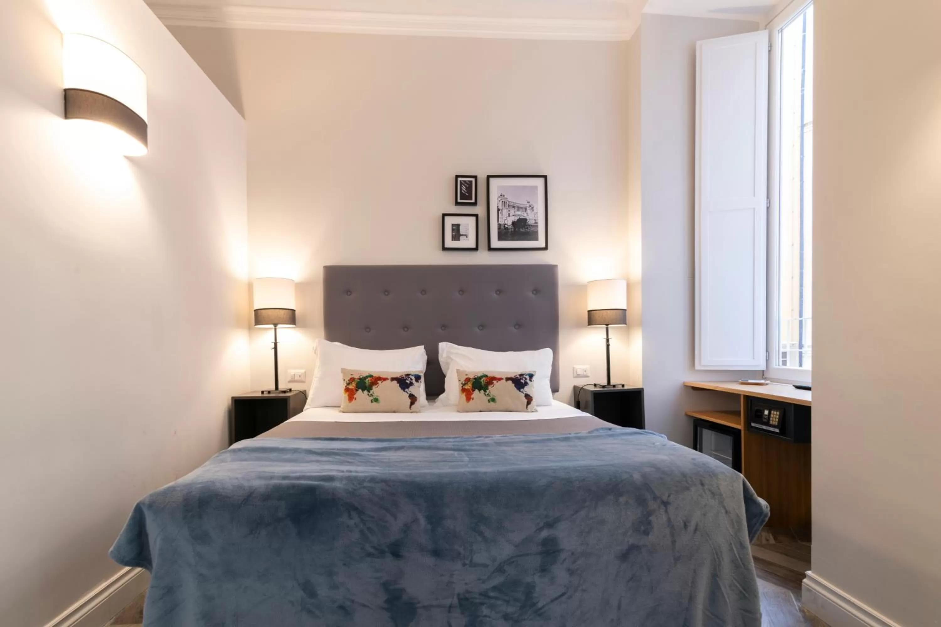 Bed in Eccelso Hotel