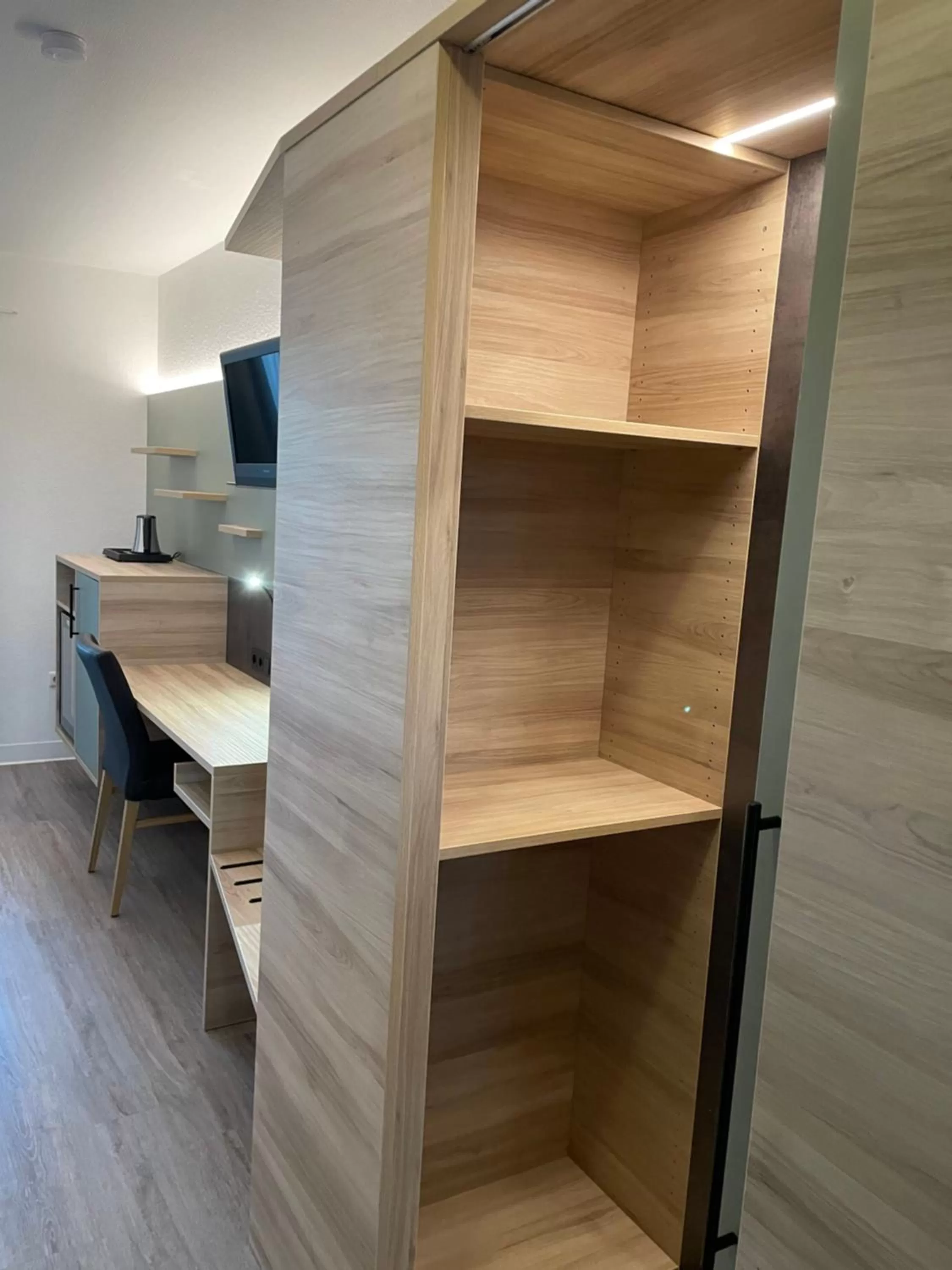 Photo of the whole room in Hotel Corsten