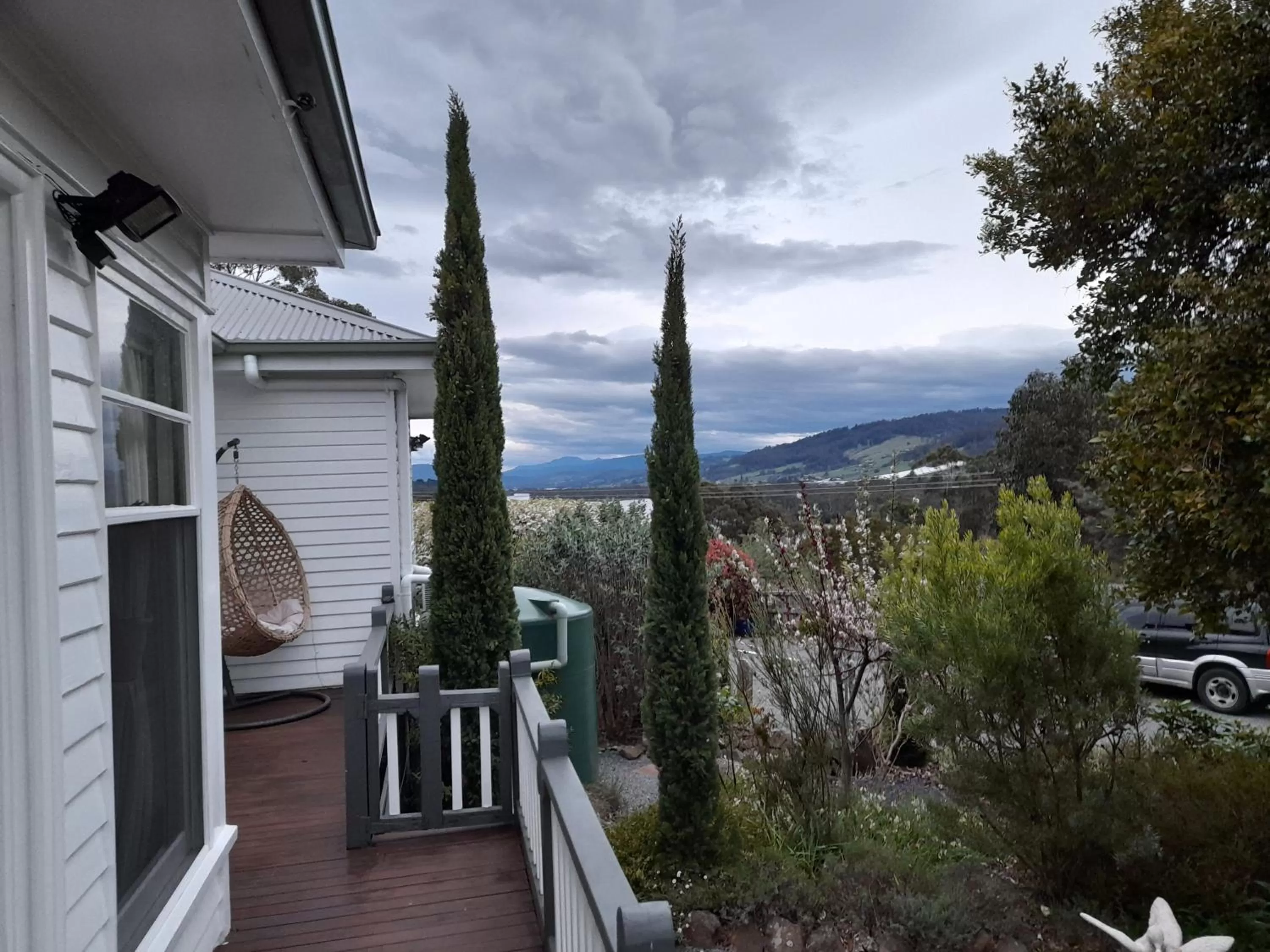 Hillside Bed and Breakfast