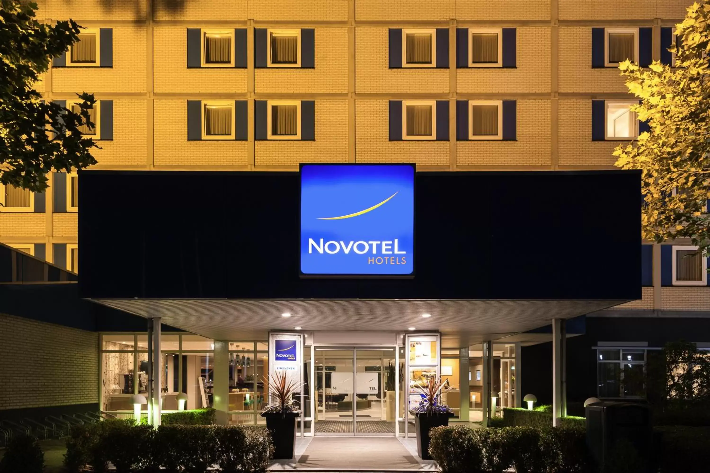 Facade/entrance, Property Building in Novotel Eindhoven