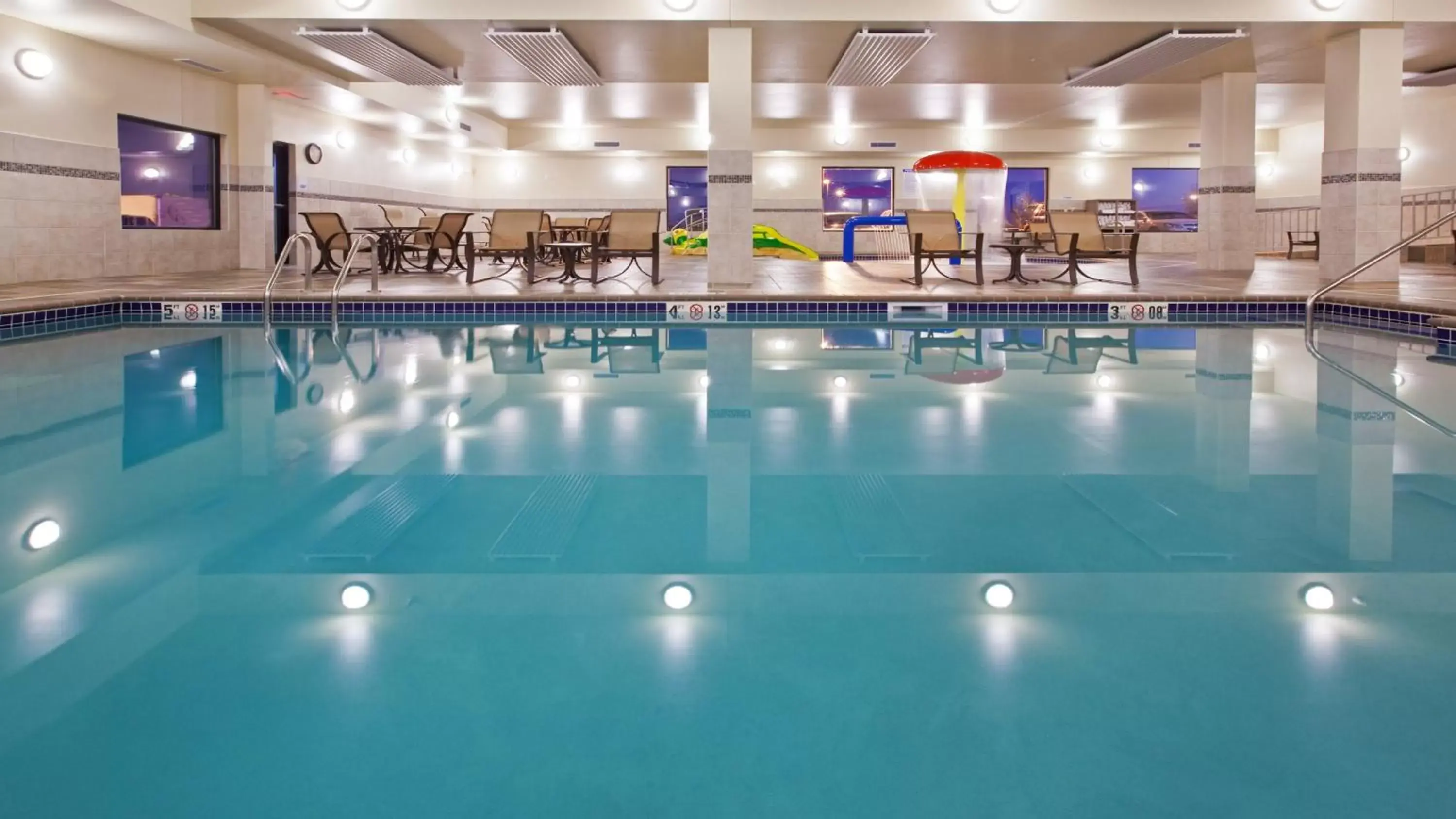 Swimming Pool in Holiday Inn Express & Suites Sioux Falls Southwest, an IHG Hotel
