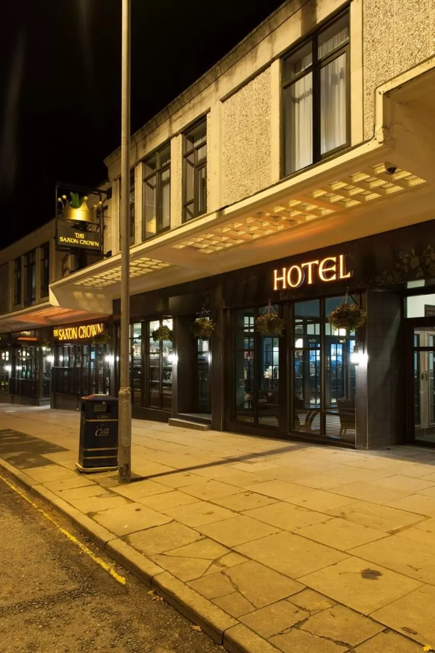 Facade/entrance, Property Building in The Saxon Crown Wetherspoon