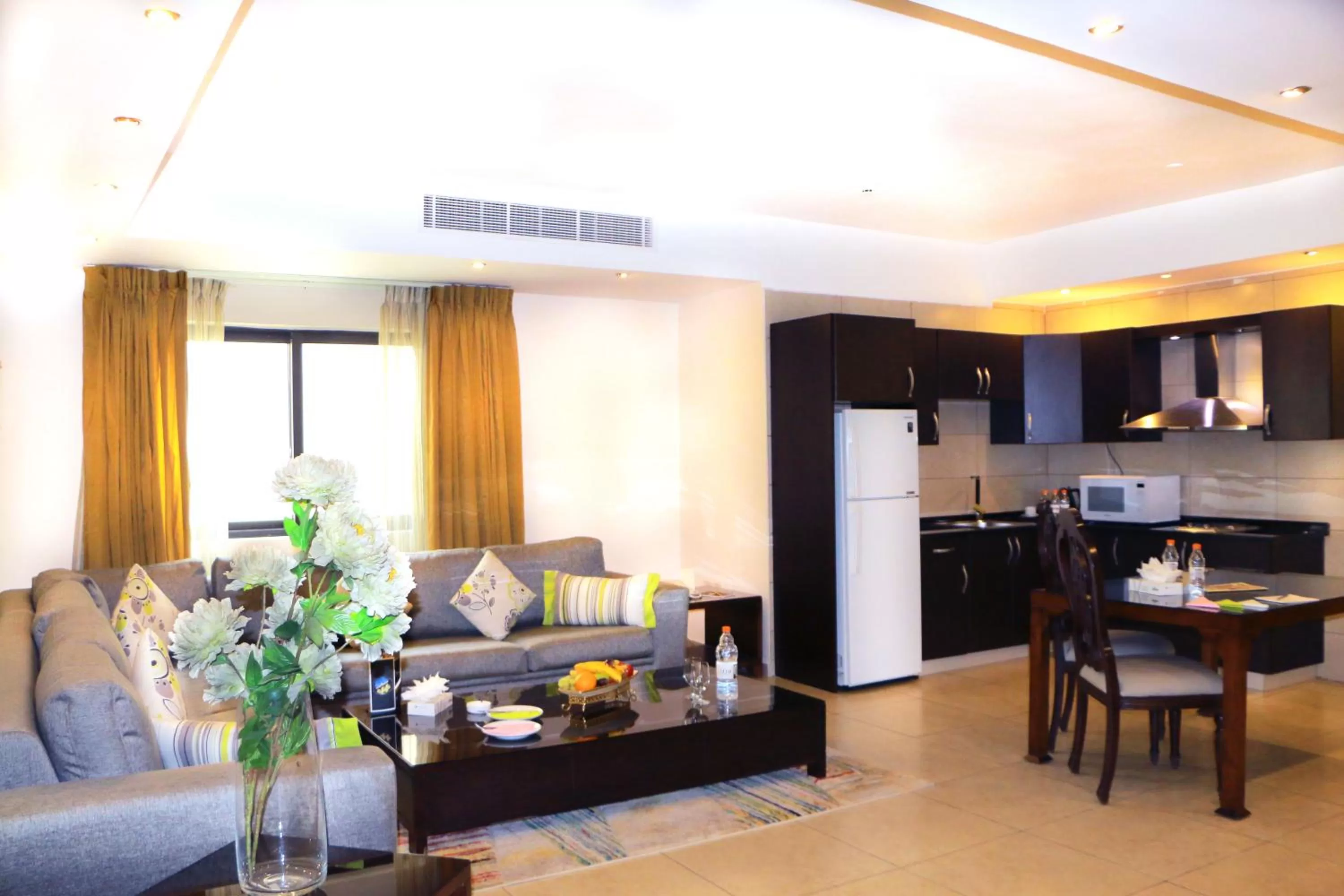 City Rose Hotel Suites