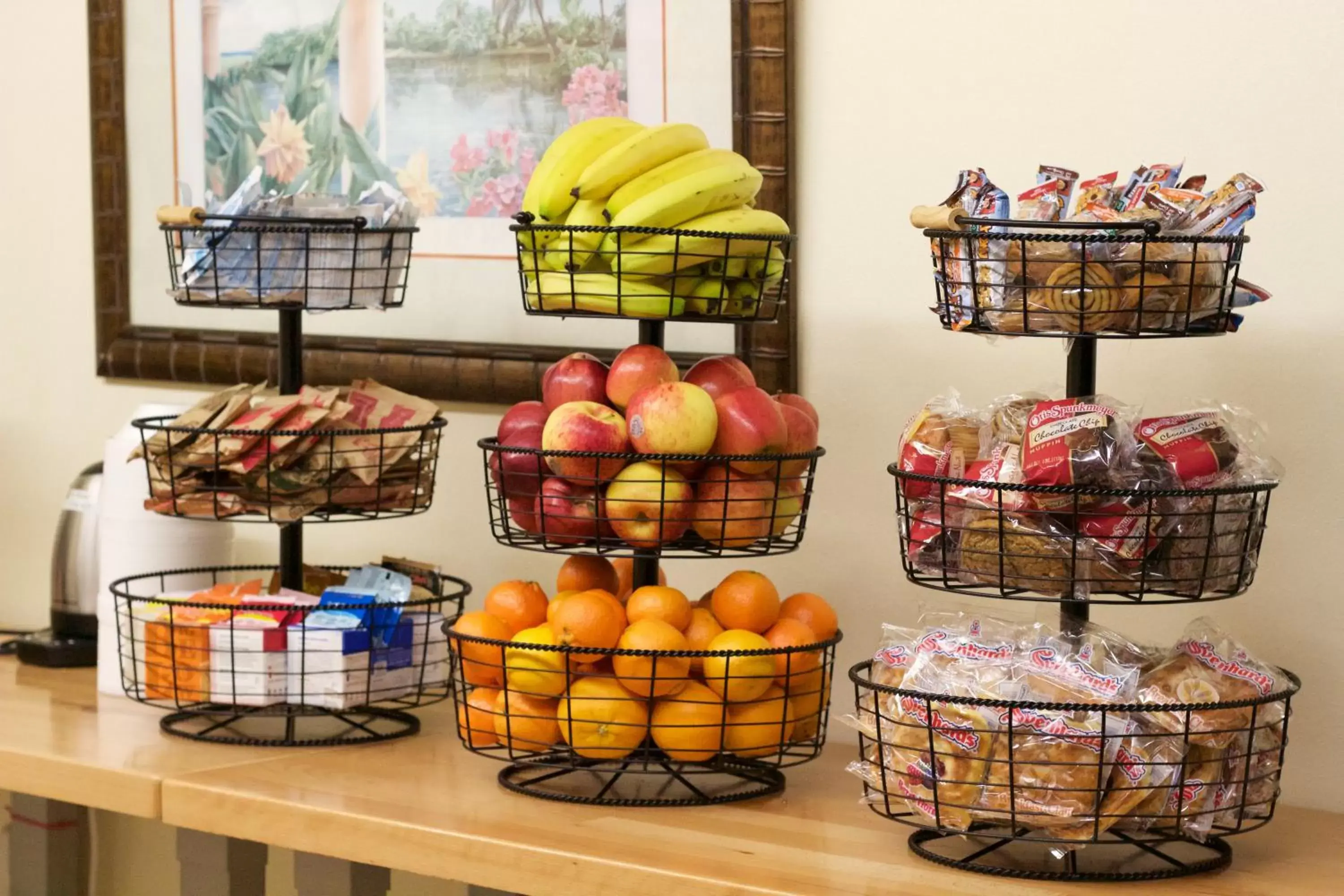 Continental breakfast in At Home Inn - Fort Pierce Continental breakfast in At Home Inn - Fort Pierce