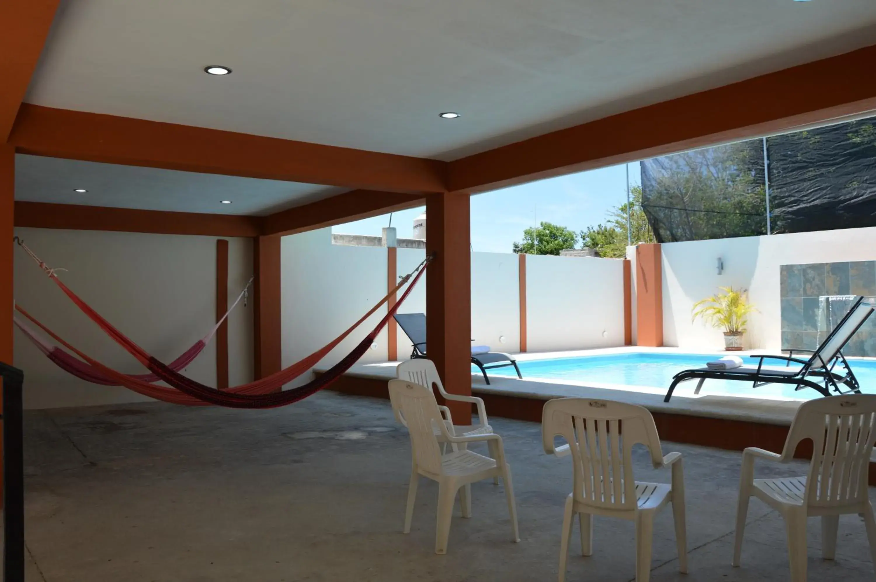 Swimming Pool in Terracota Corner Rooms