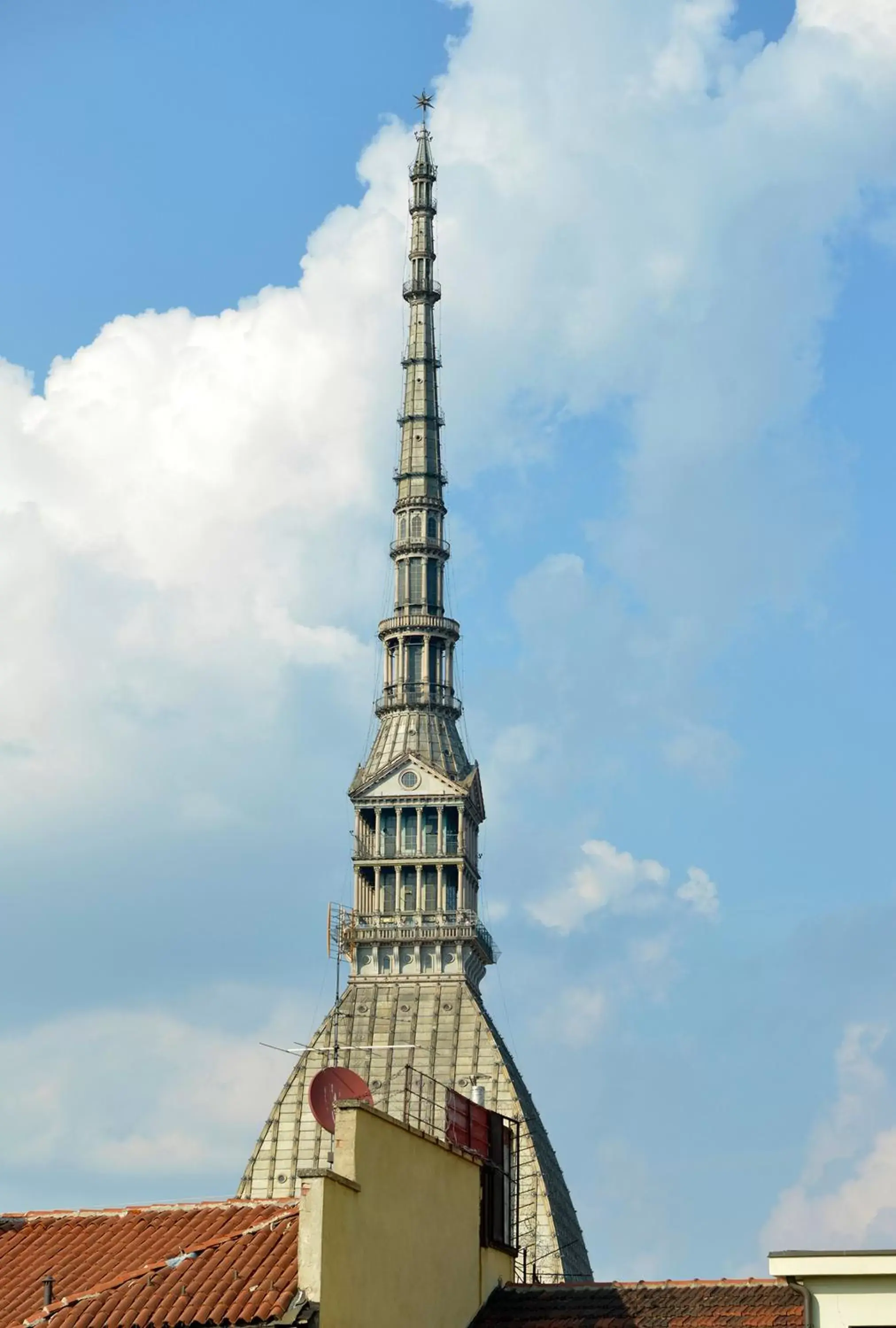 Nearby landmark in Hotel Amadeus E Teatro