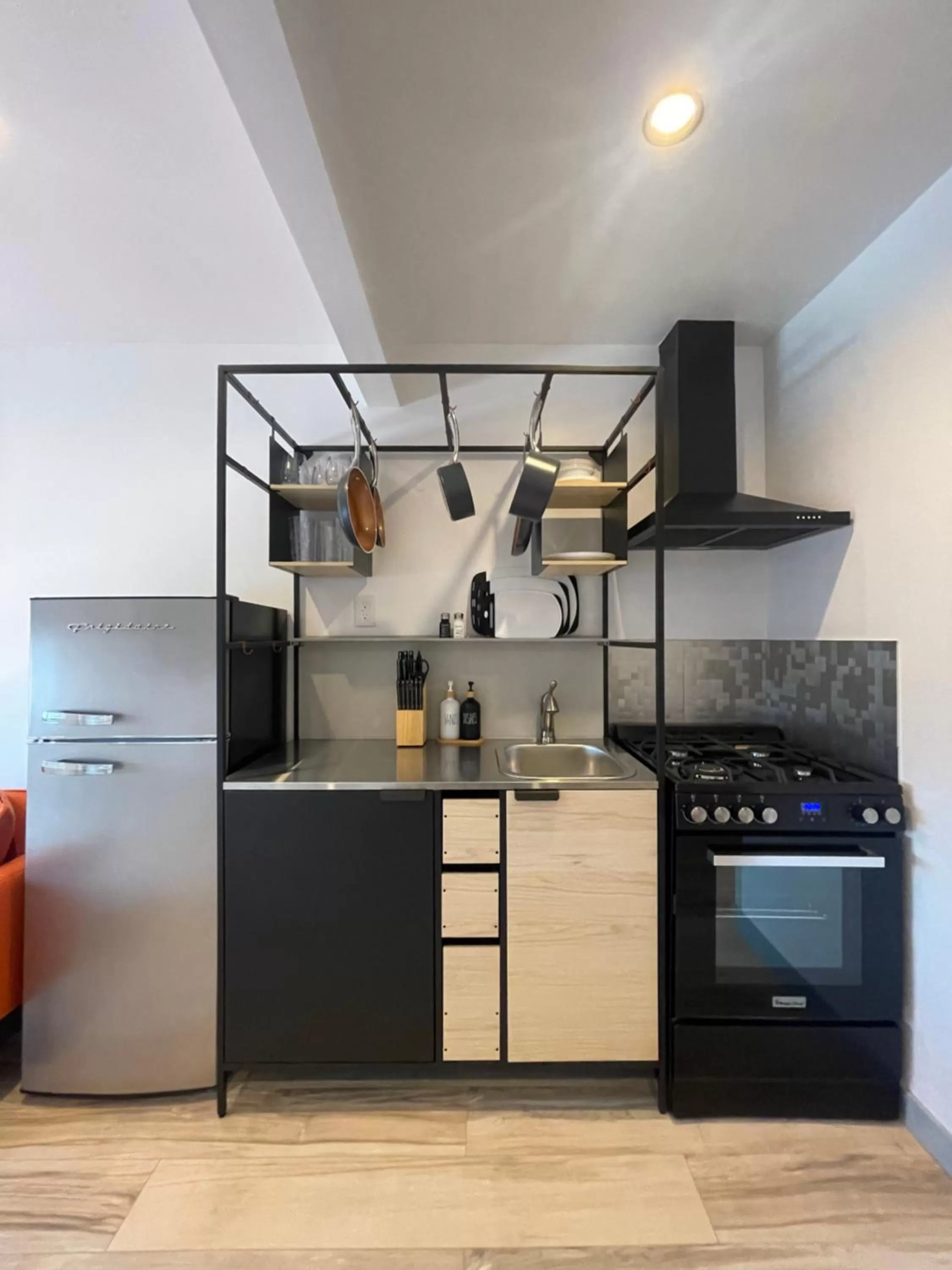 Kitchen or kitchenette in Hotel Koxie