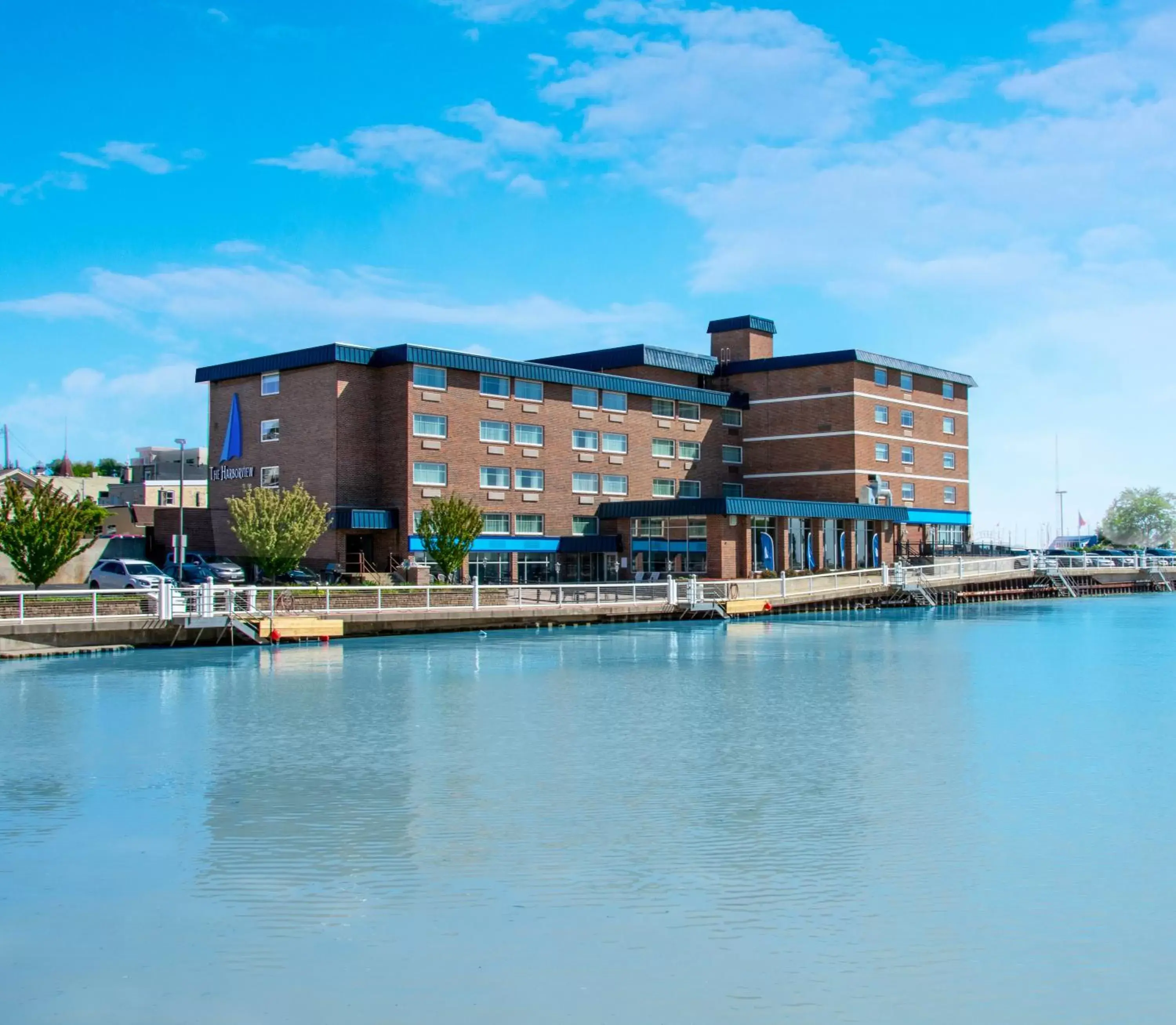 Property building in The Harborview on Lake Michigan, Ascend Hotel Collection Property building in The Harborview on Lake Michigan, Ascend Hotel Collection