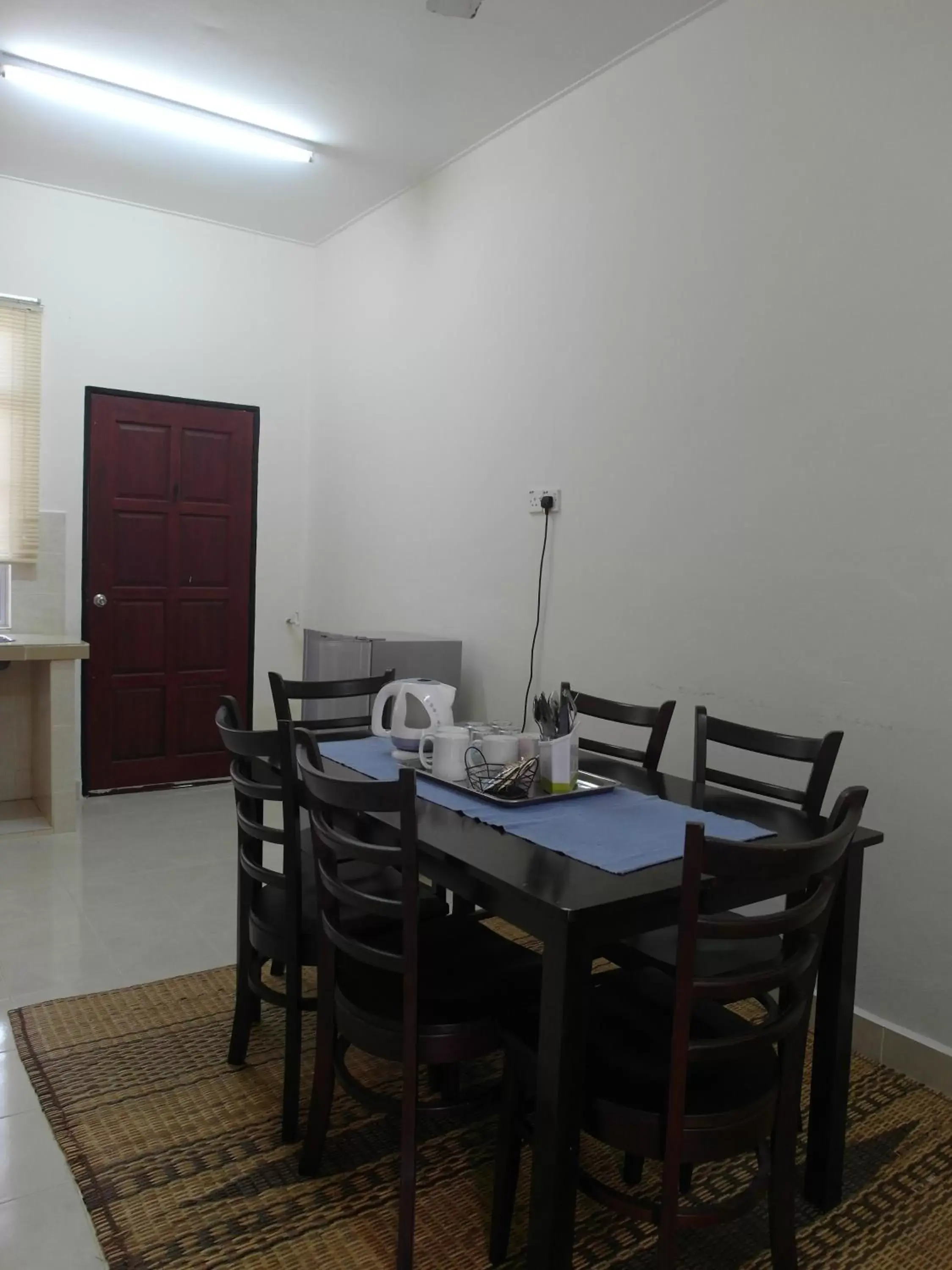 Dining Area in White Lodge