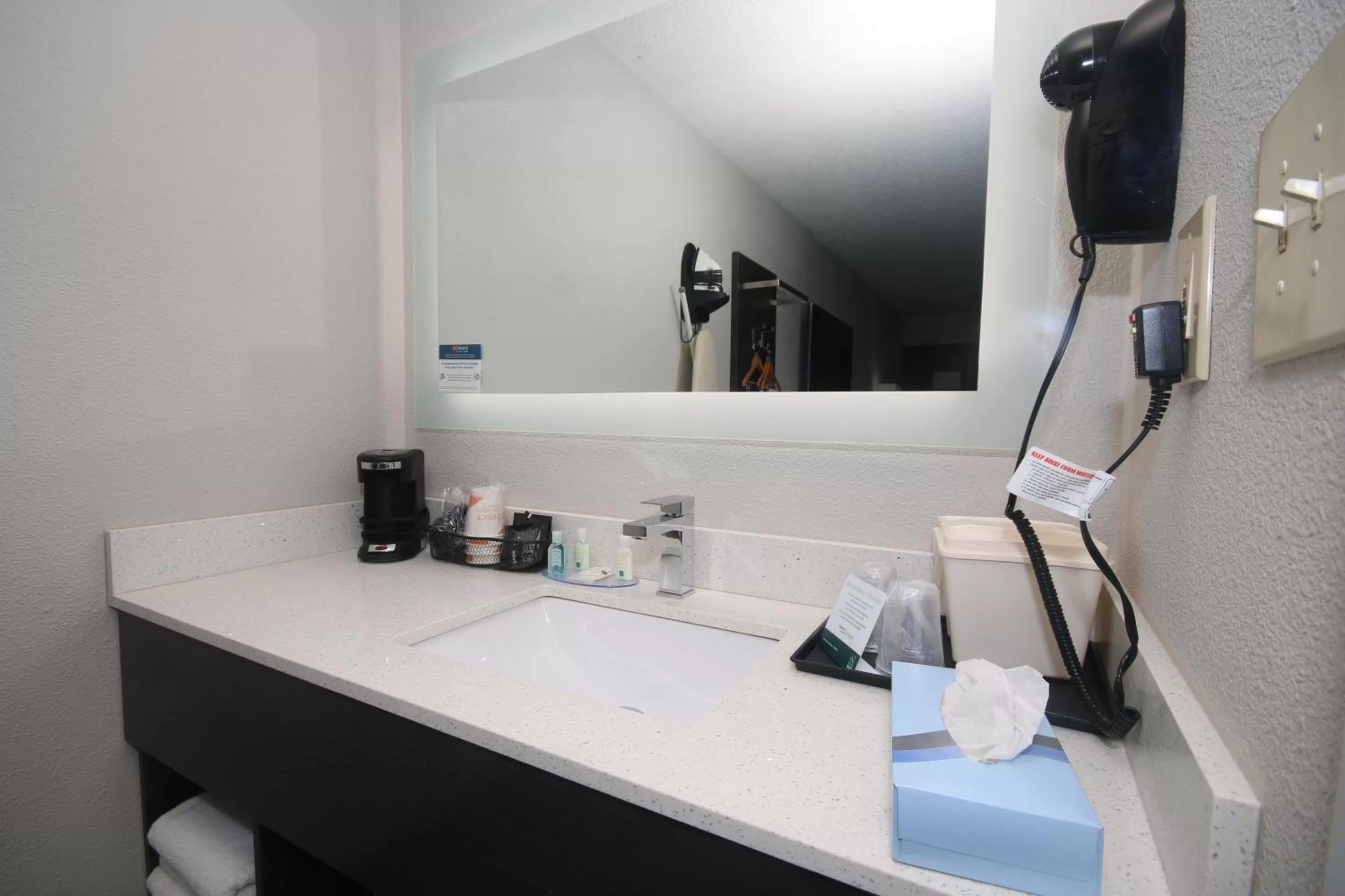 Bathroom in Clarion Pointe Statesville