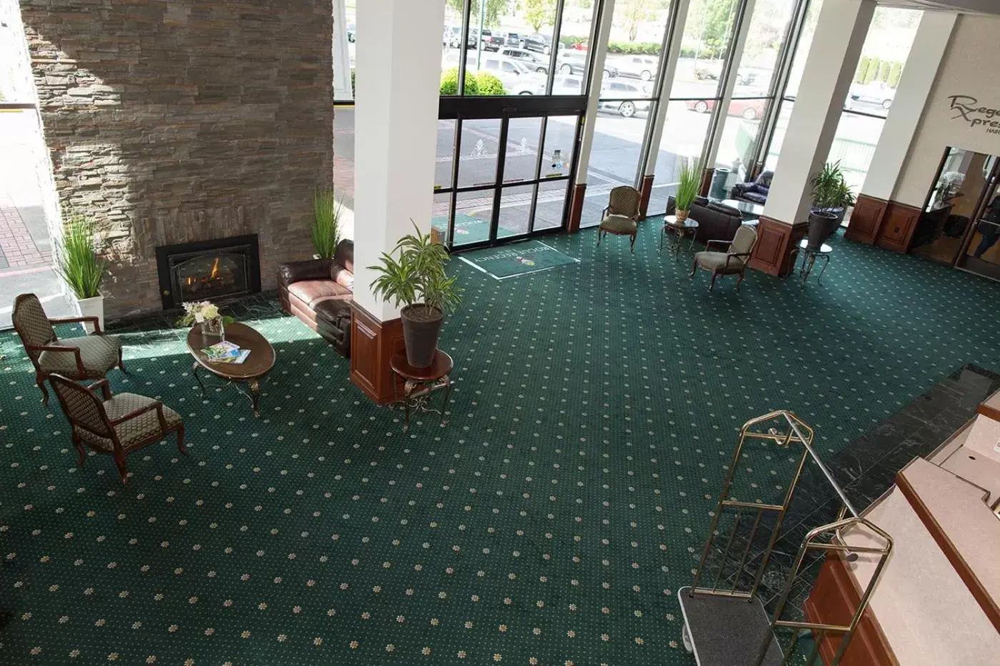 Lobby or reception in Rogue Regency Inn & Suites
