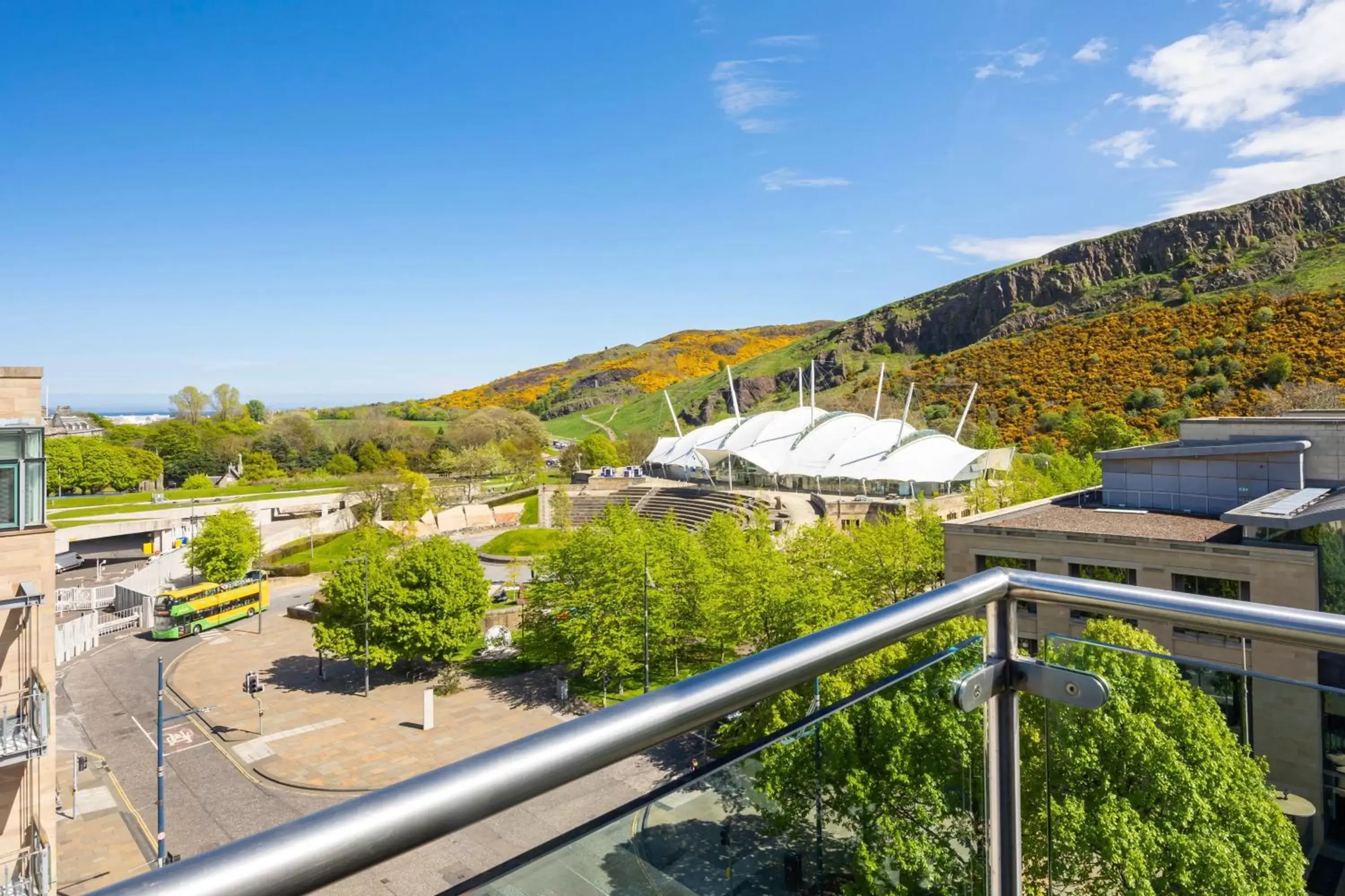 Property building in Edinburgh Holyrood Hotel