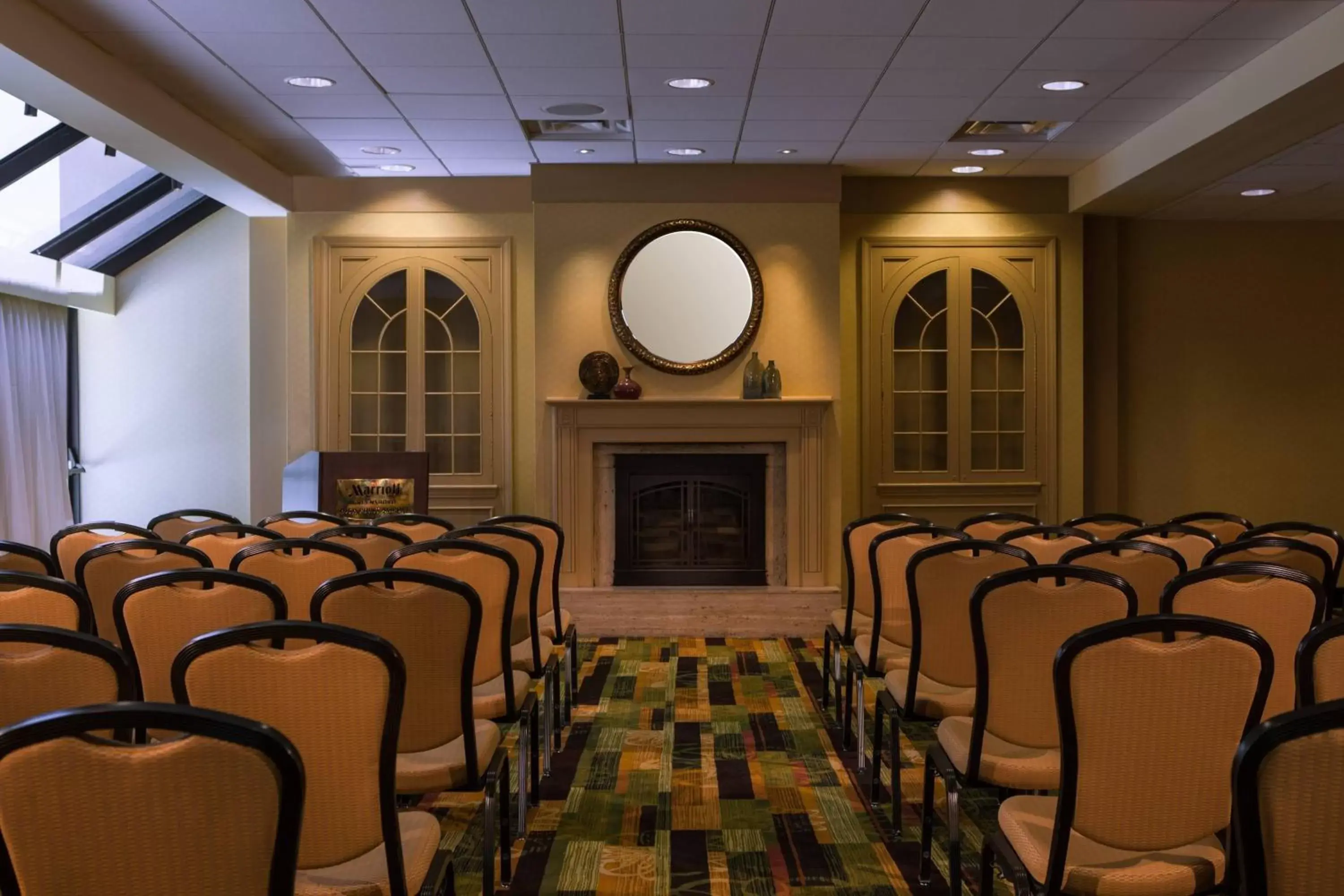 Meeting/conference room in Greensboro-High Point Marriott Airport