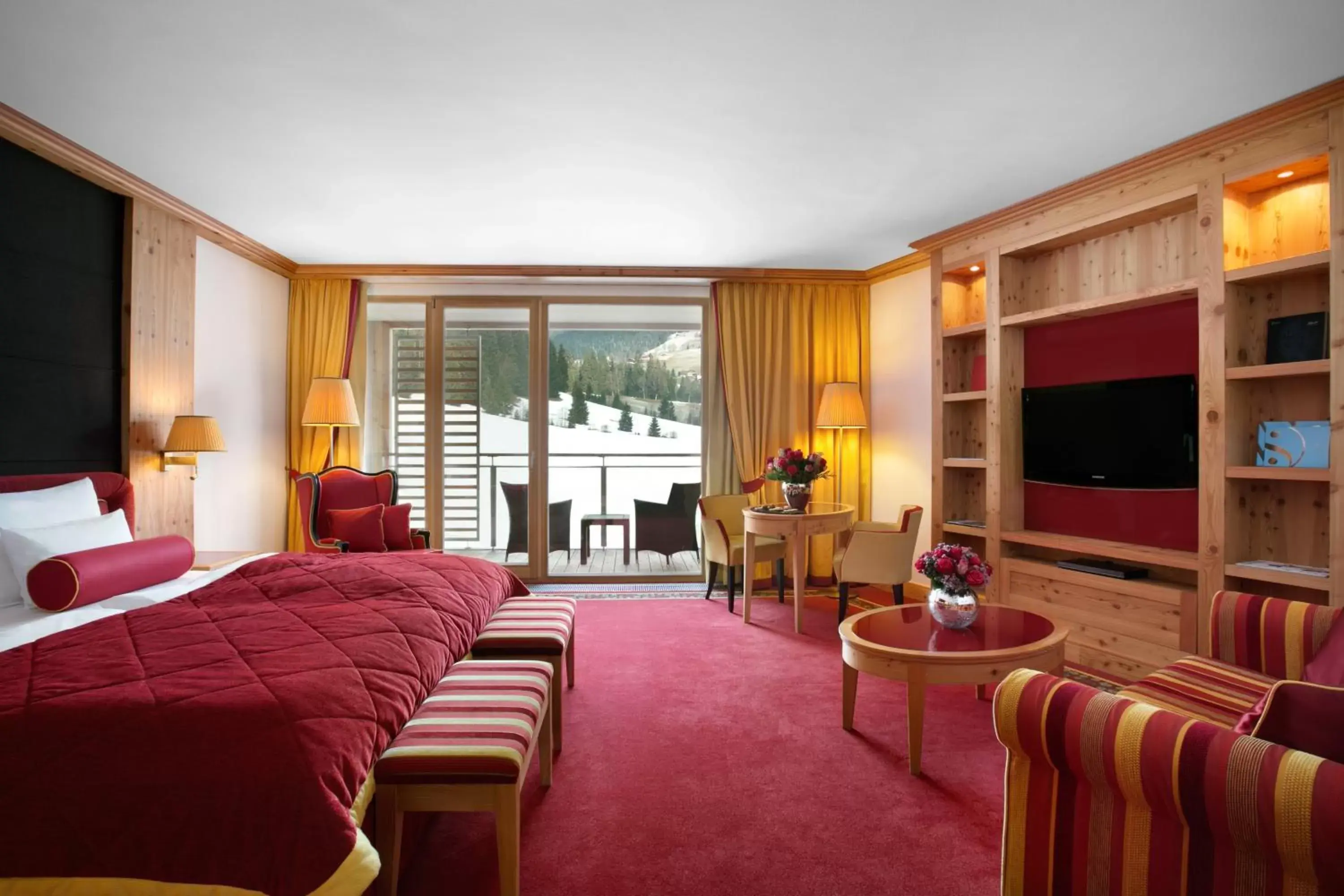 Photo of the whole room in Kempinski Hotel Das Tirol