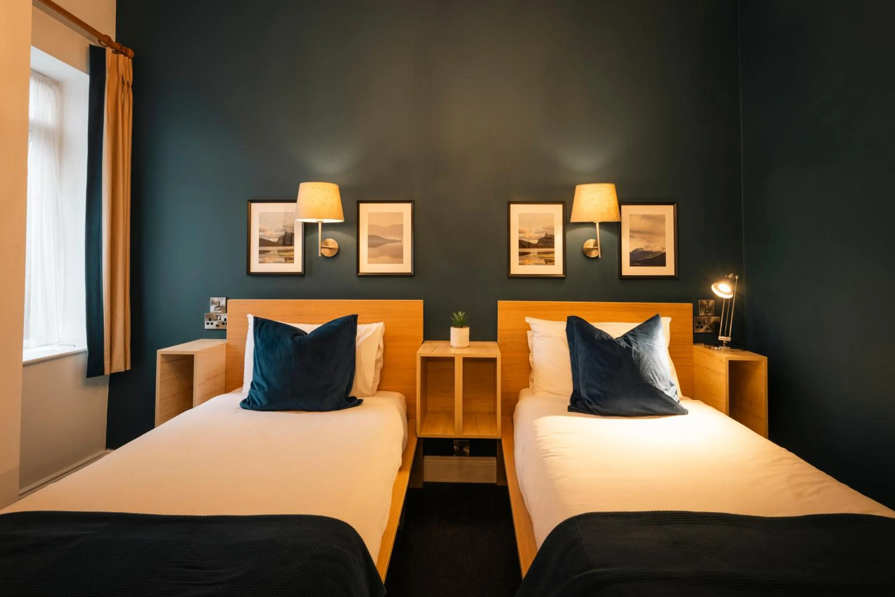 Bed in Celtic Lodge Guesthouse - Restaurant & Bar