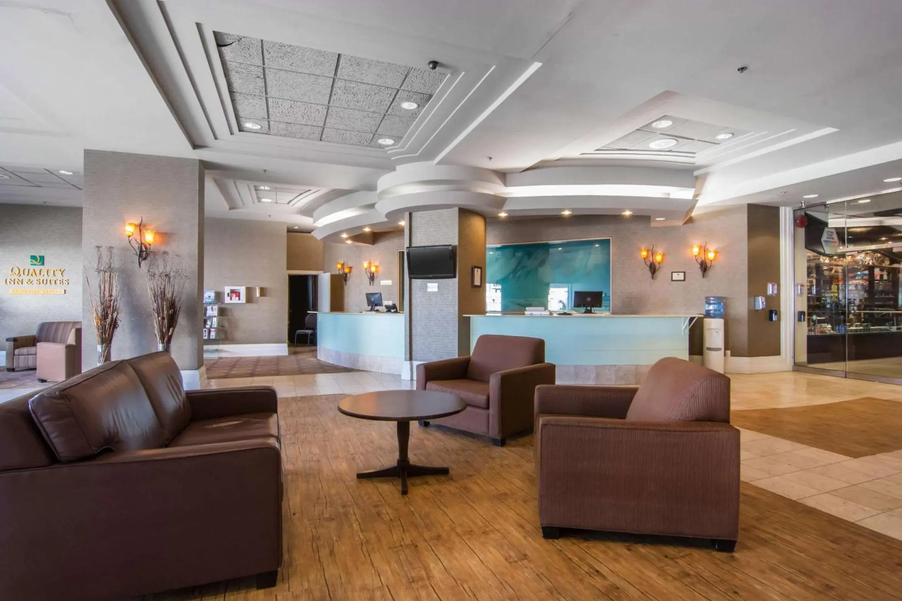 Lobby or reception, Lobby/Reception in Quality Inn & Suites Yellowknife