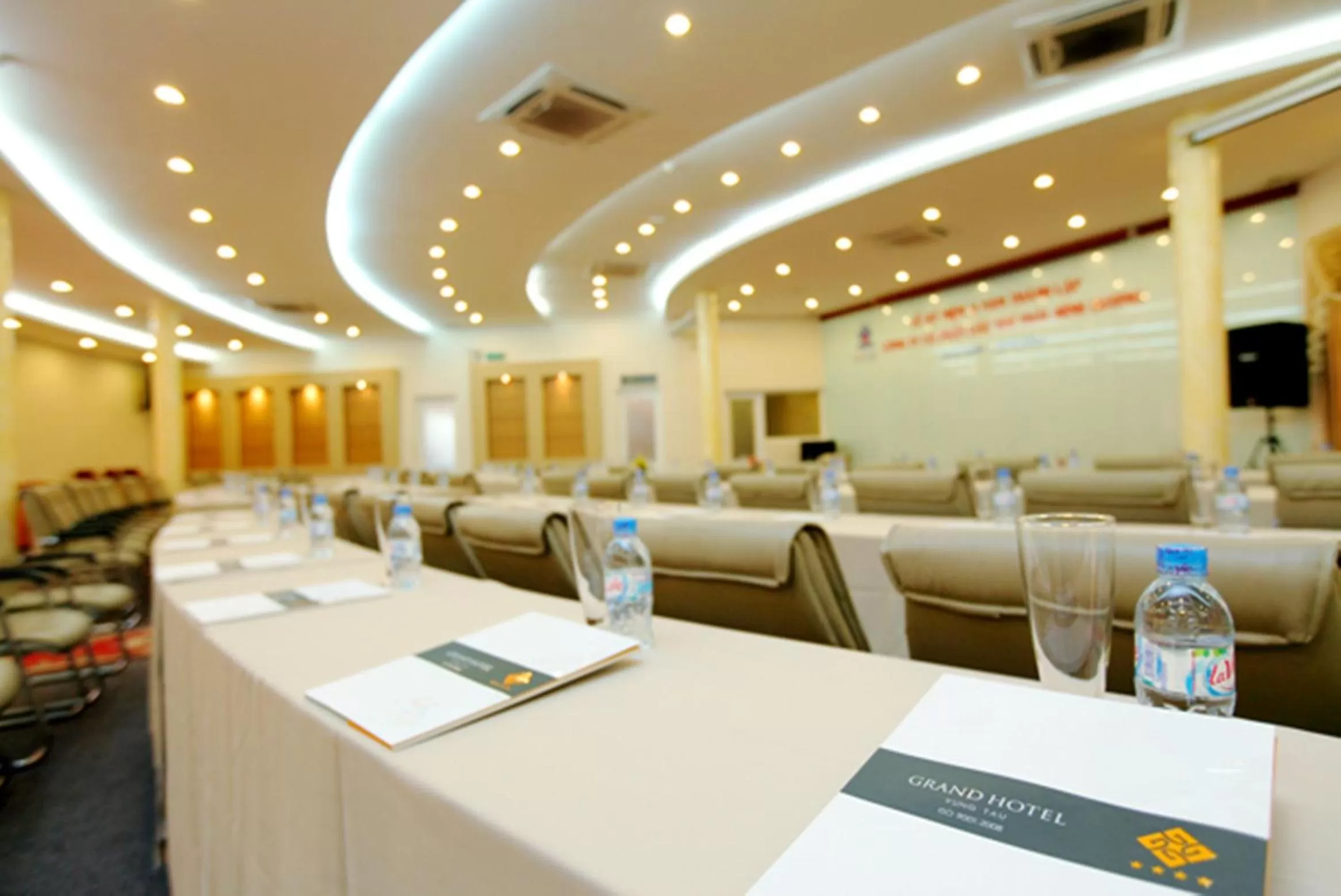 Business facilities in Grand Hotel Vung Tau