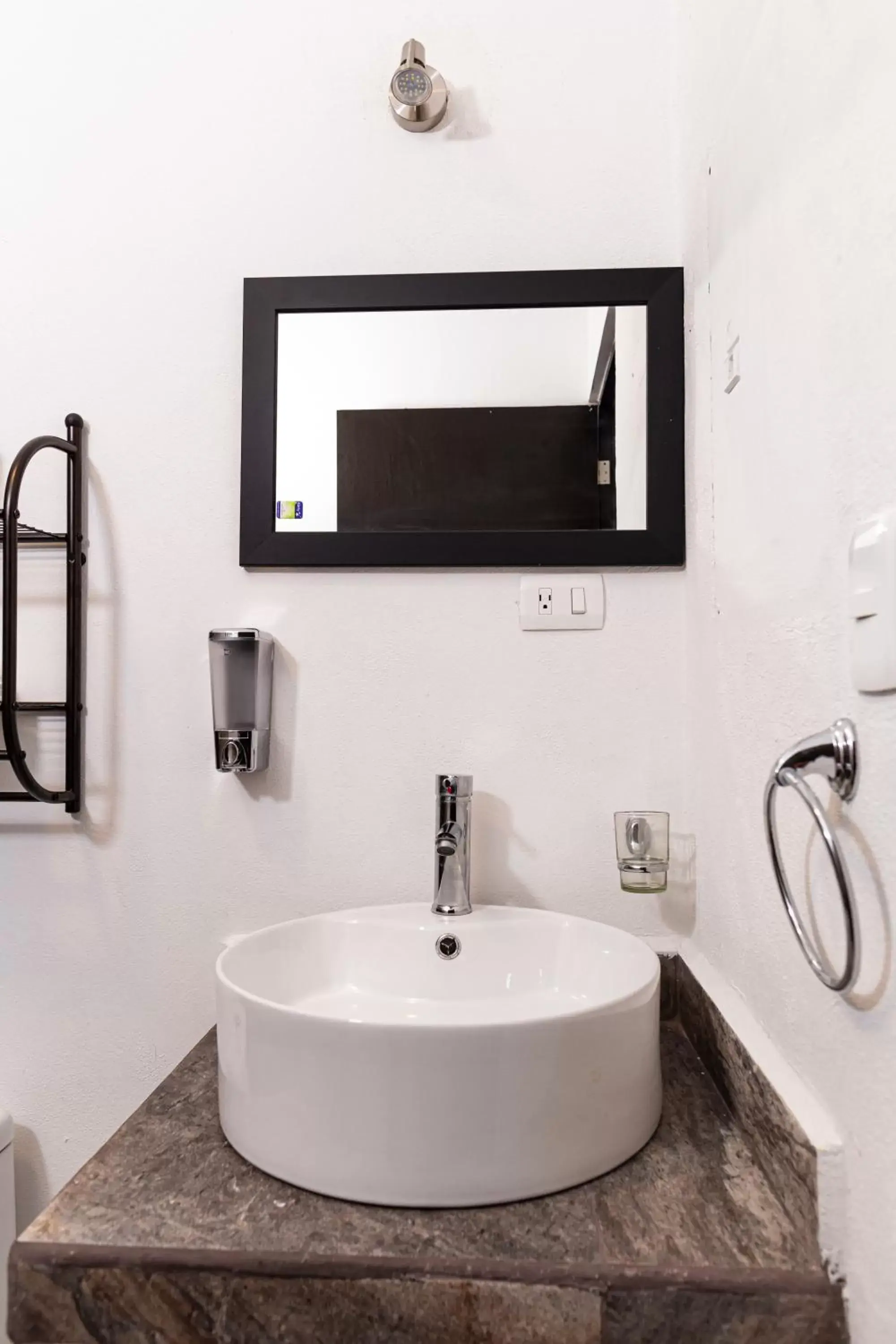 Bathroom in Santa Fe Studios And Suites