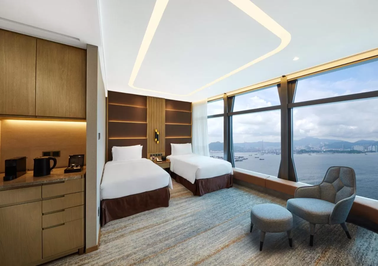 Coffee/tea facilities, Bed in Oasis Aurum 181 Hotel