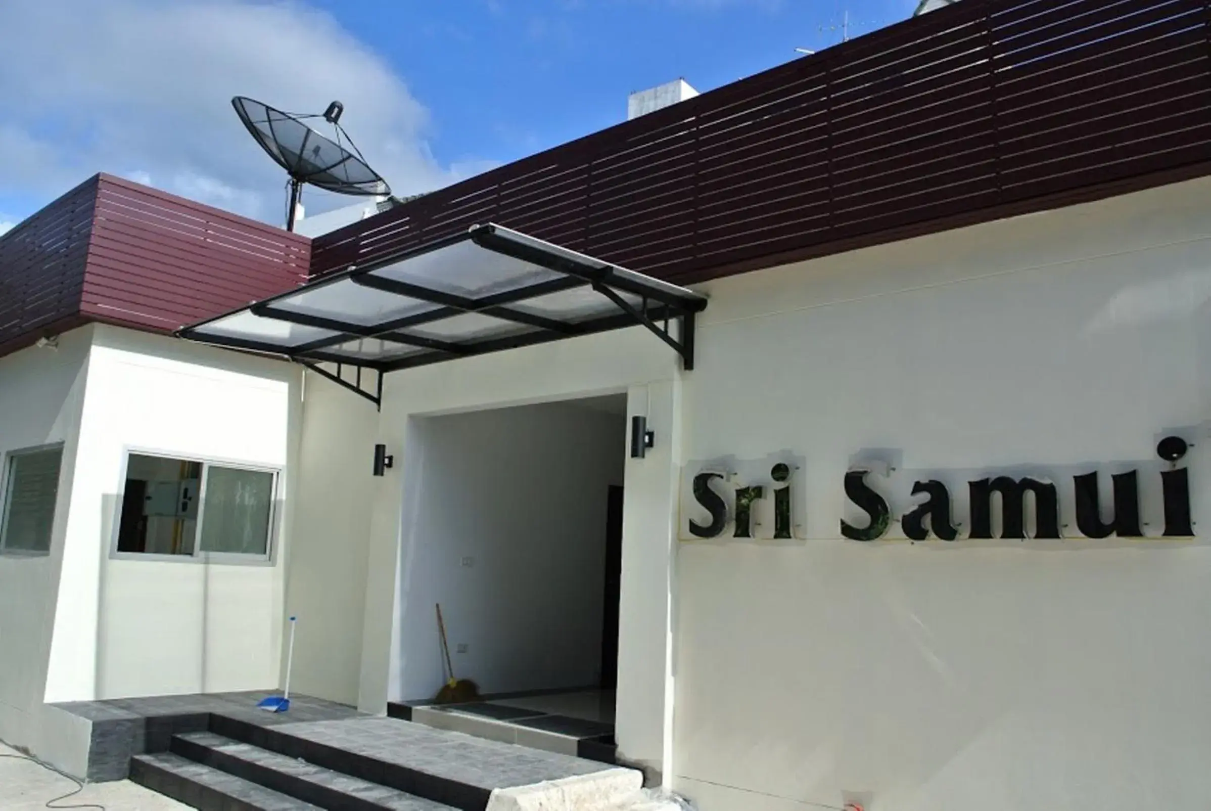 Facade/entrance, Property Logo/Sign in Sri Samui Hotel